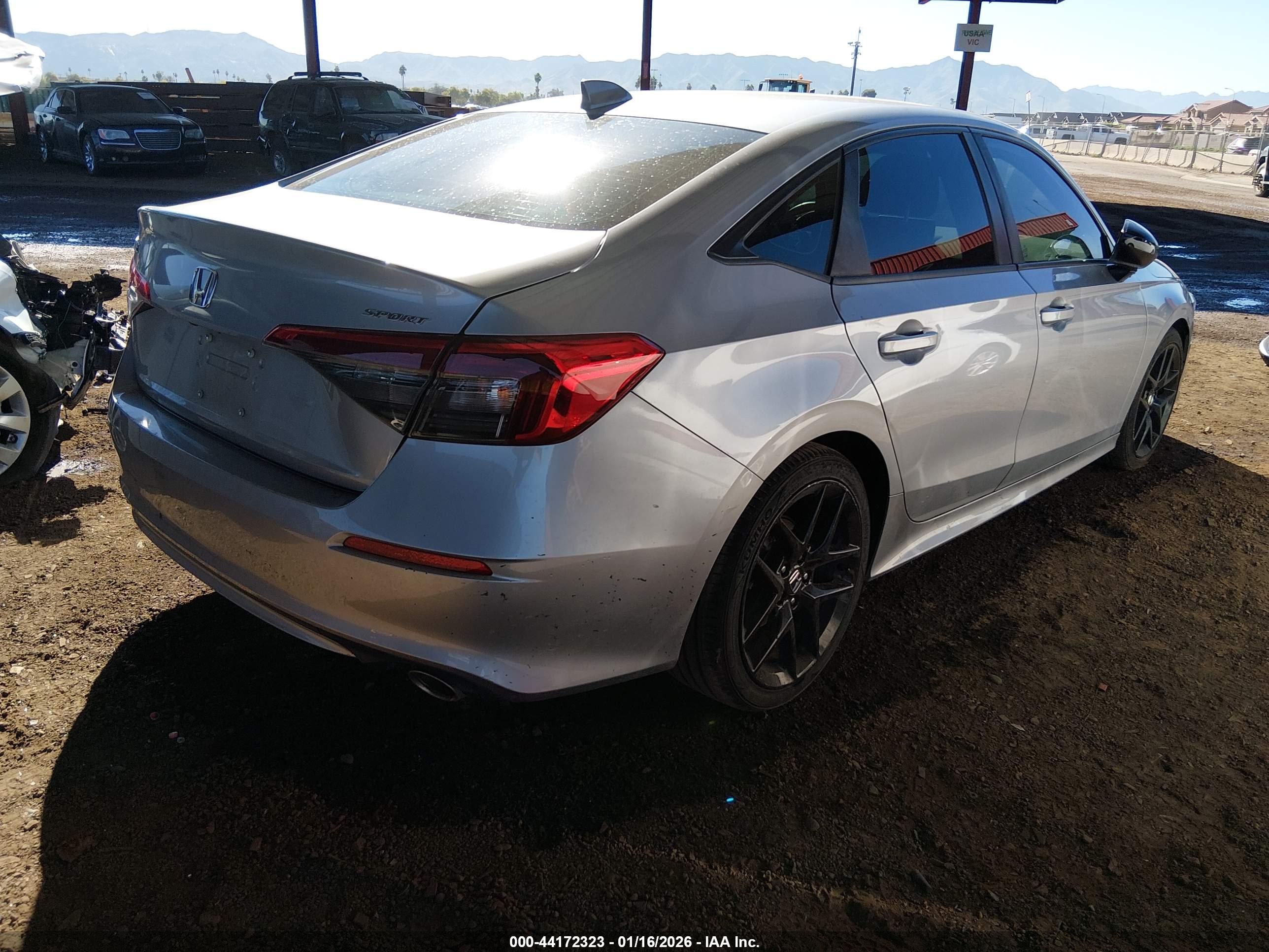 HONDA CIVIC image 4