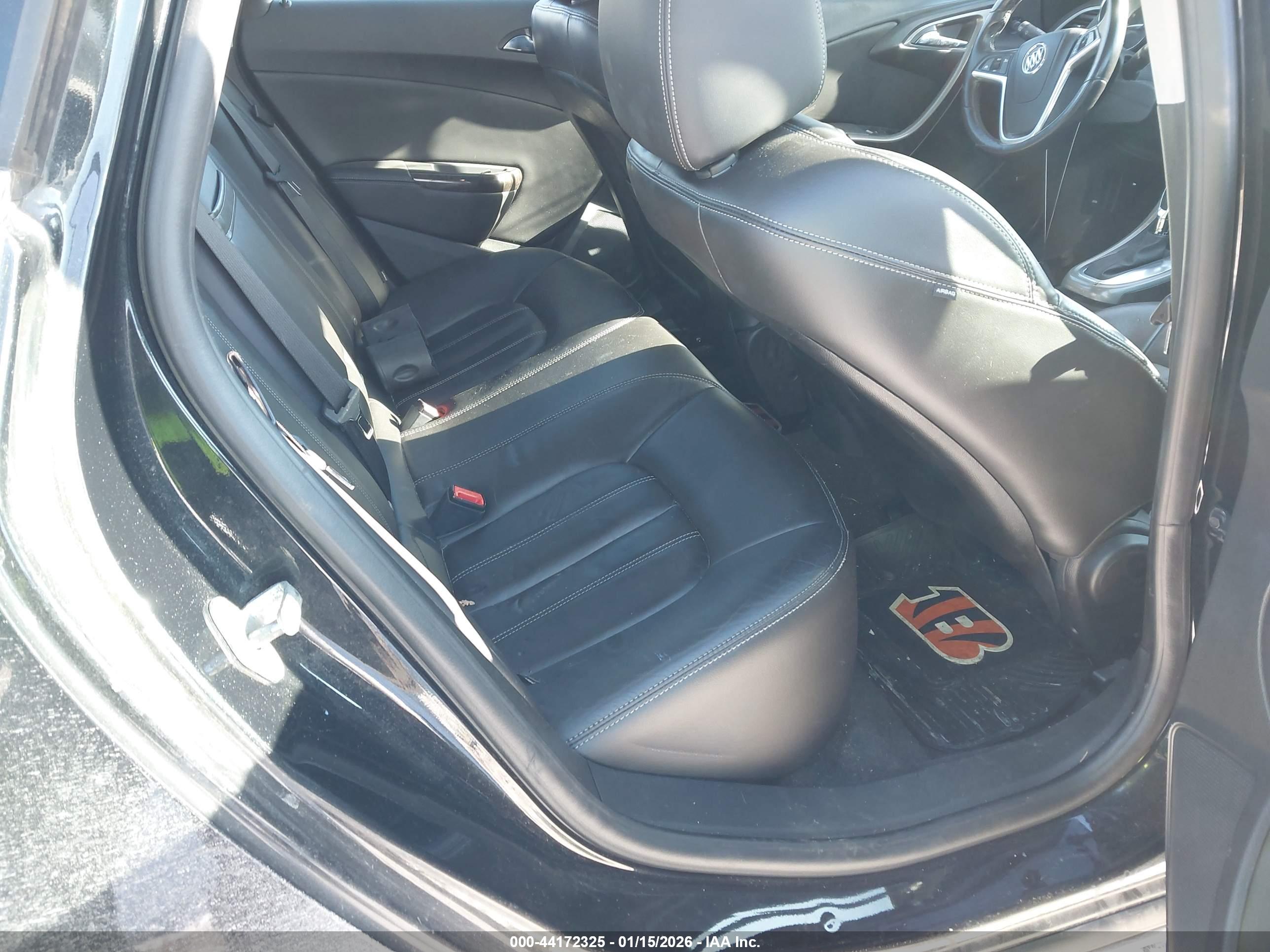 BUICK VERANO image 8