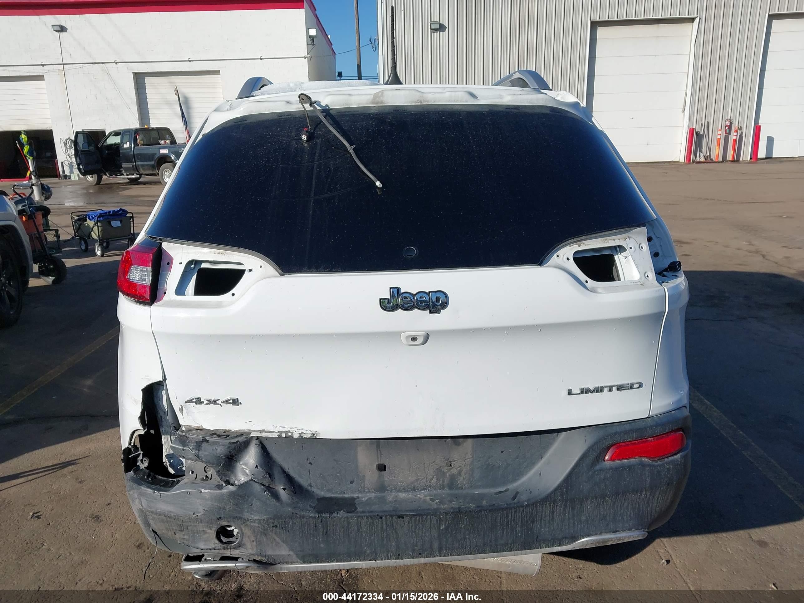 JEEP CHEROKEE image 6