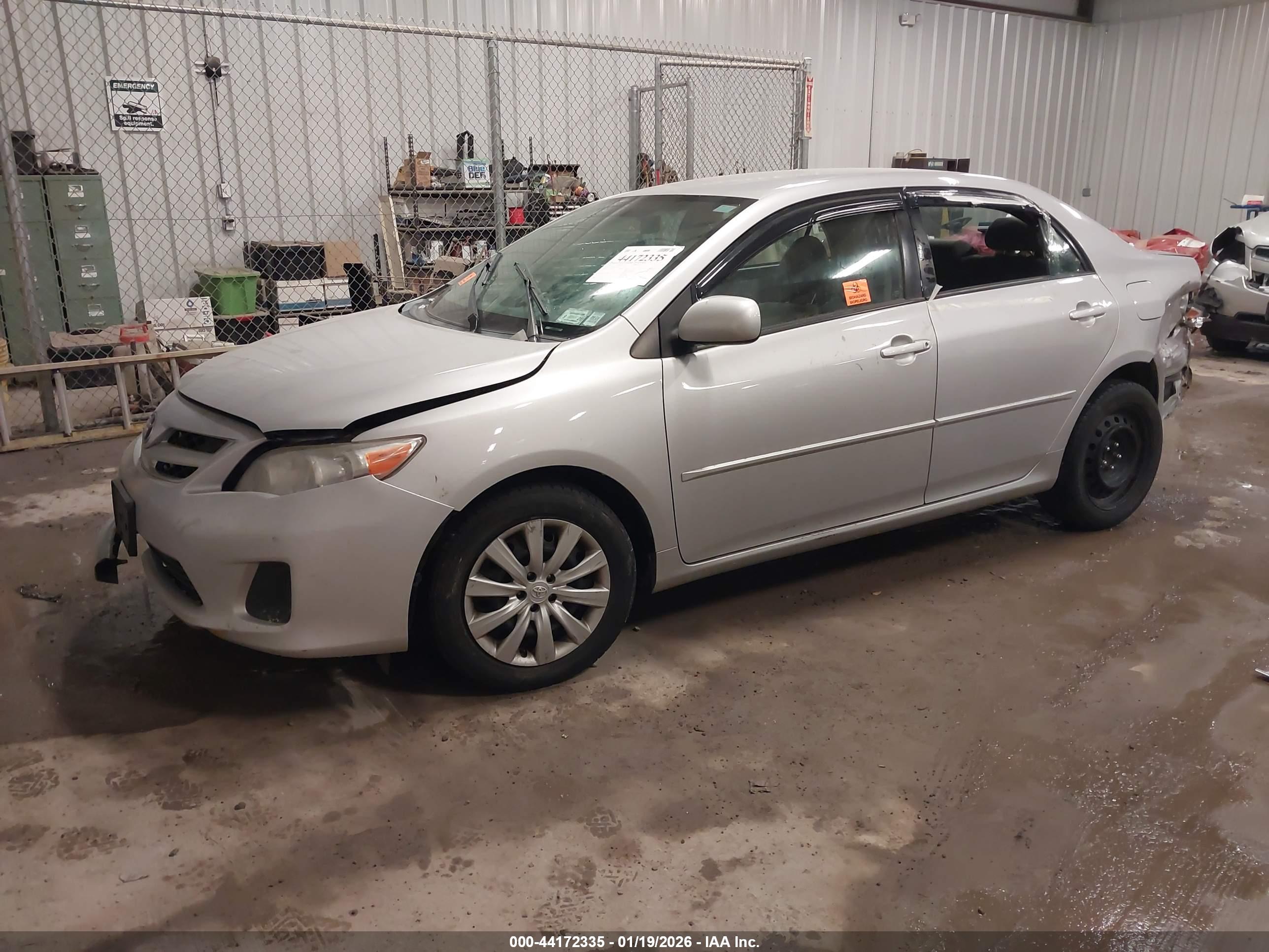 TOYOTA COROLLA image 2