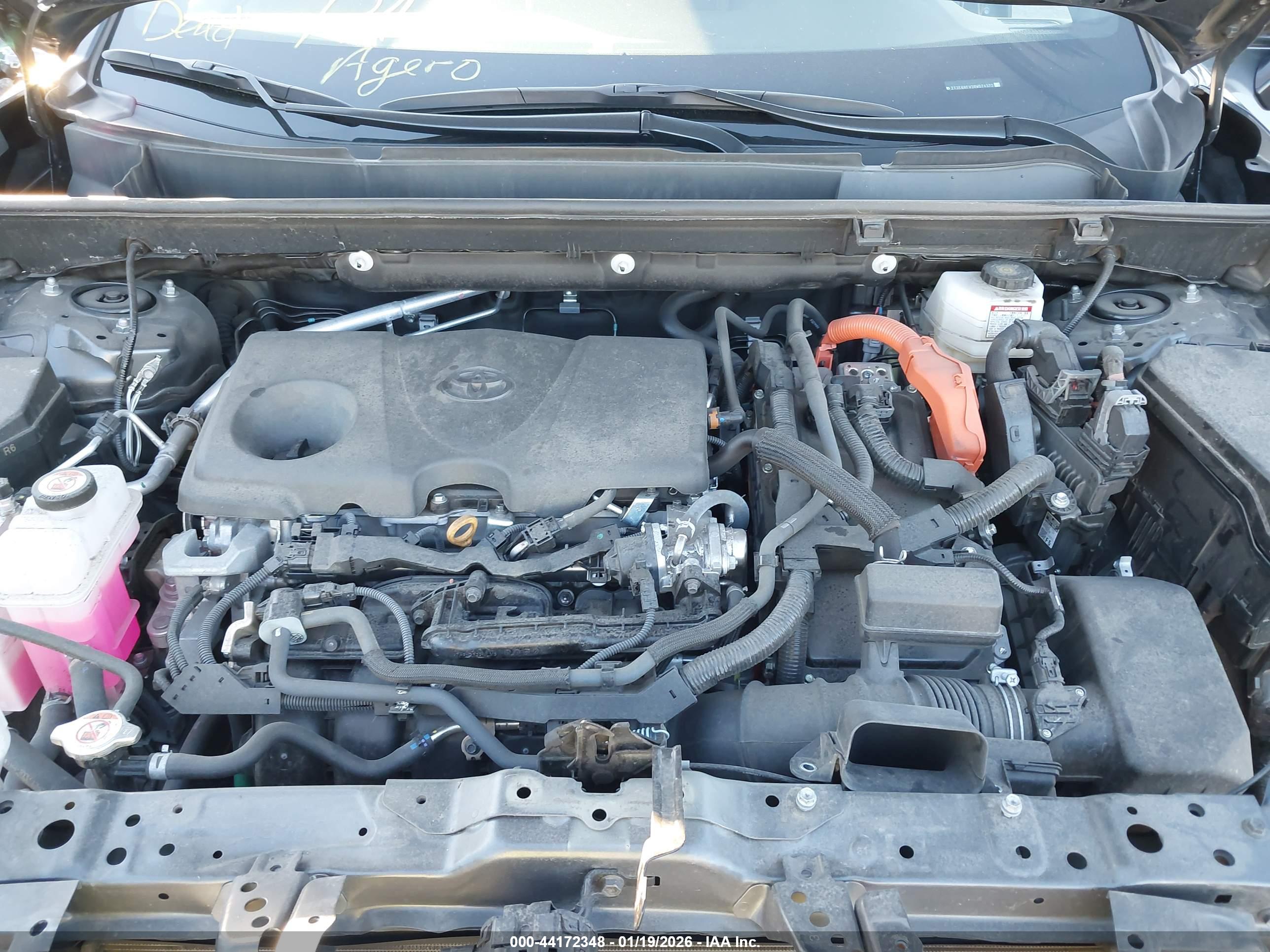 TOYOTA RAV4 image 10
