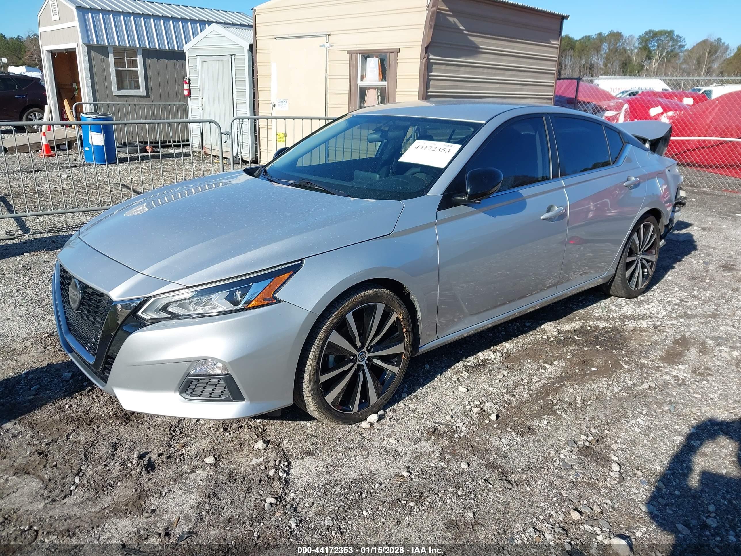 NISSAN ALTIMA image 2
