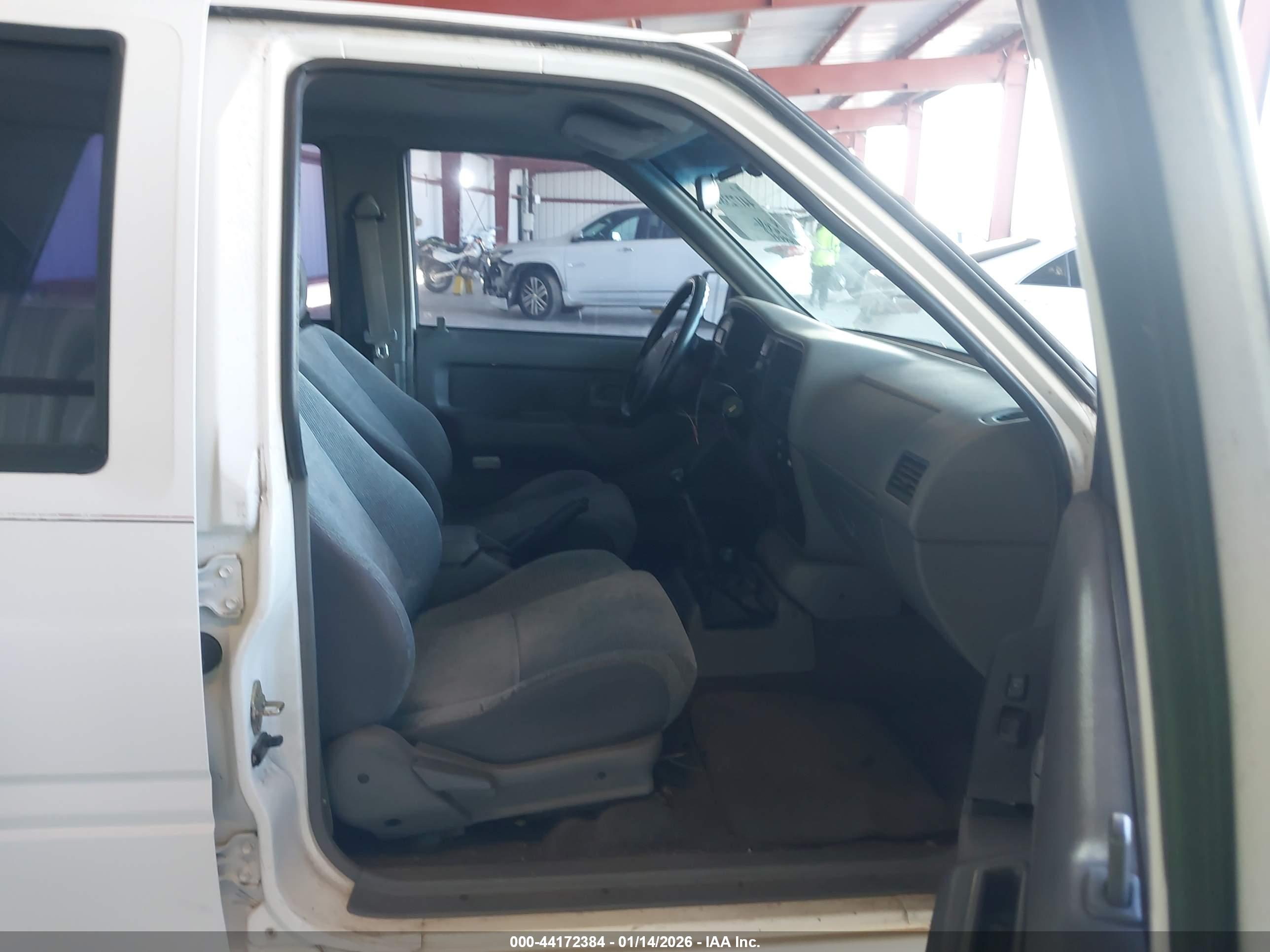 HONDA PASSPORT image 5