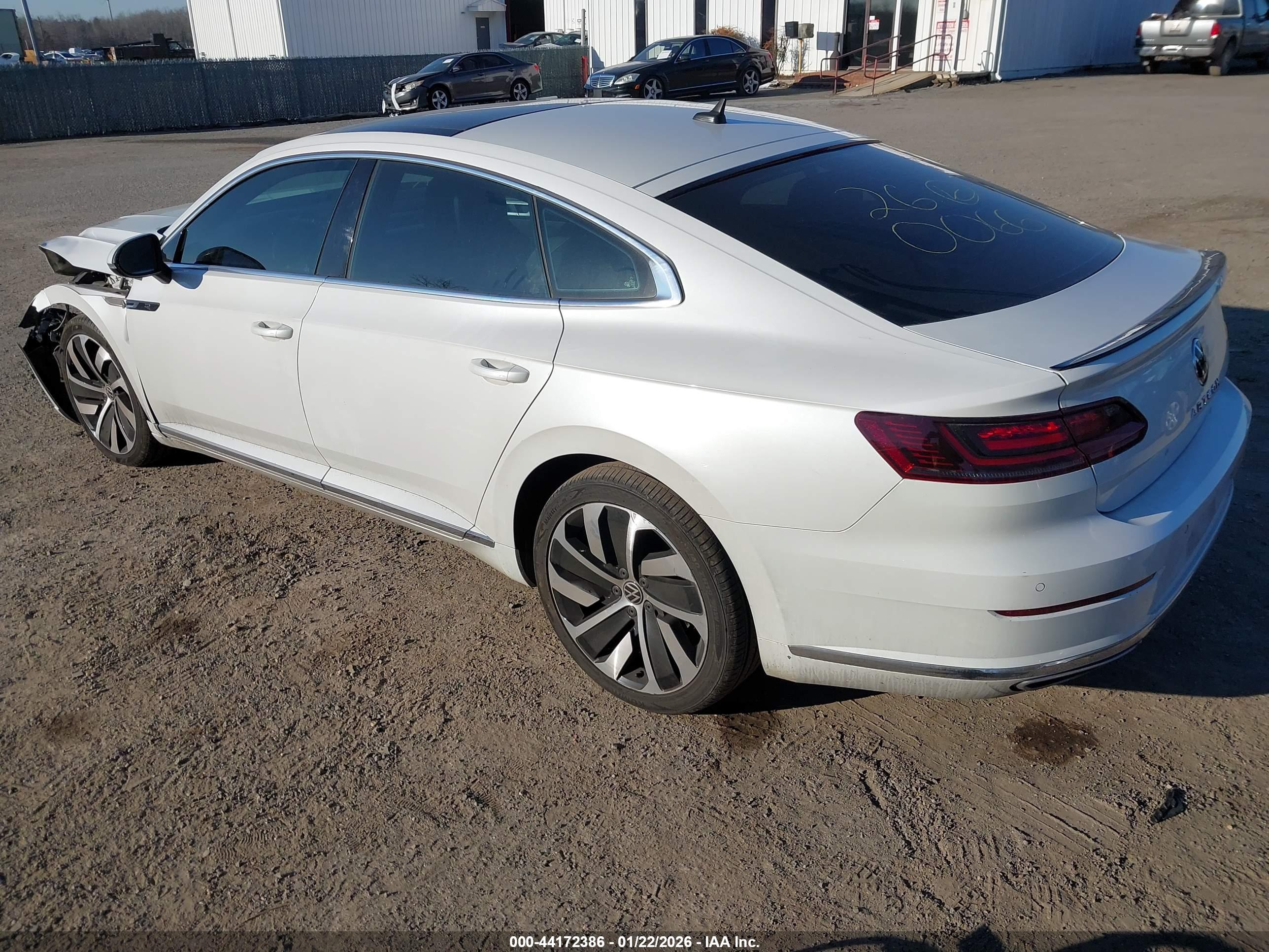 VOLKSWAGEN ARTEON image 3