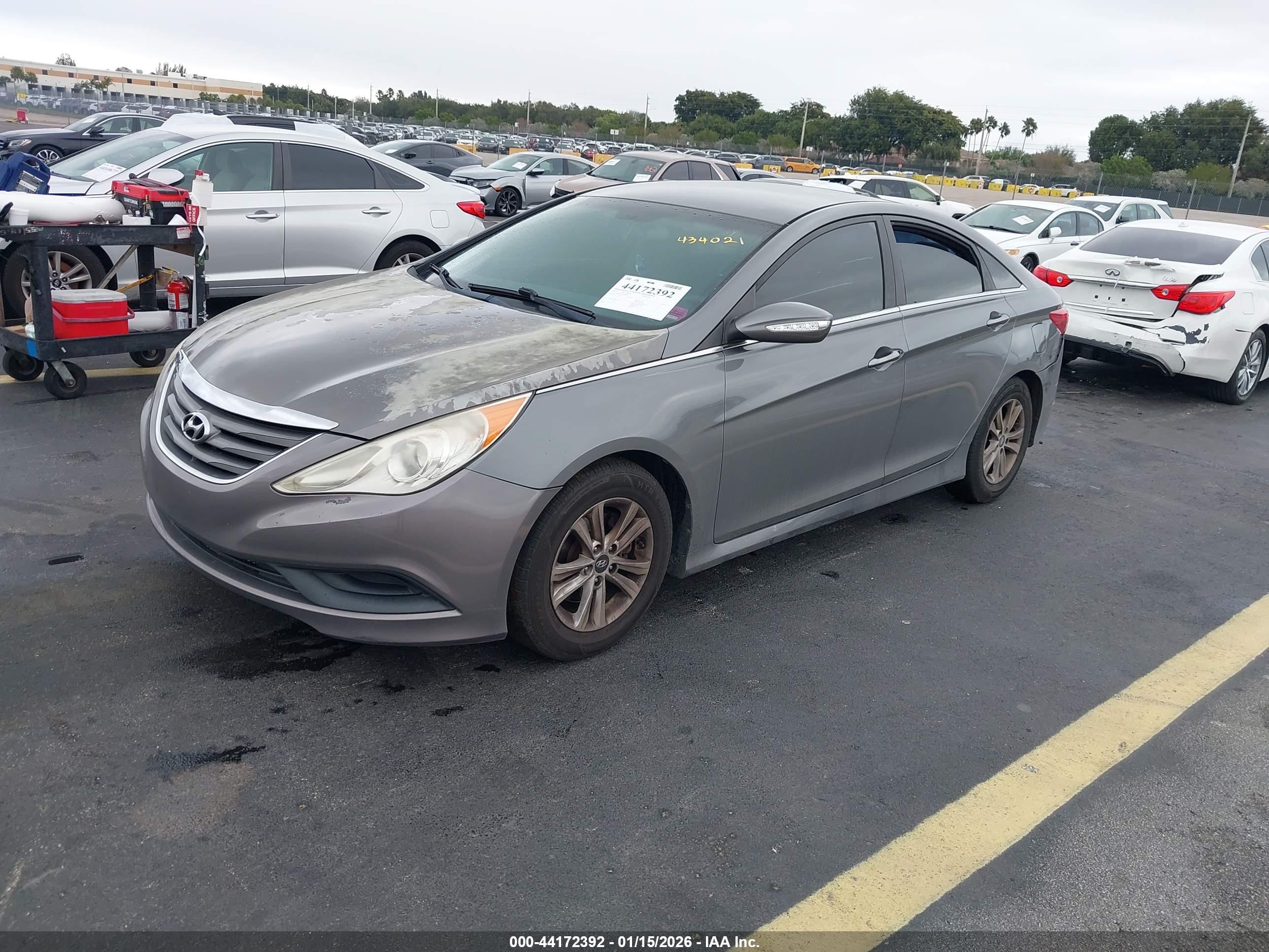 HYUNDAI SONATA image 2