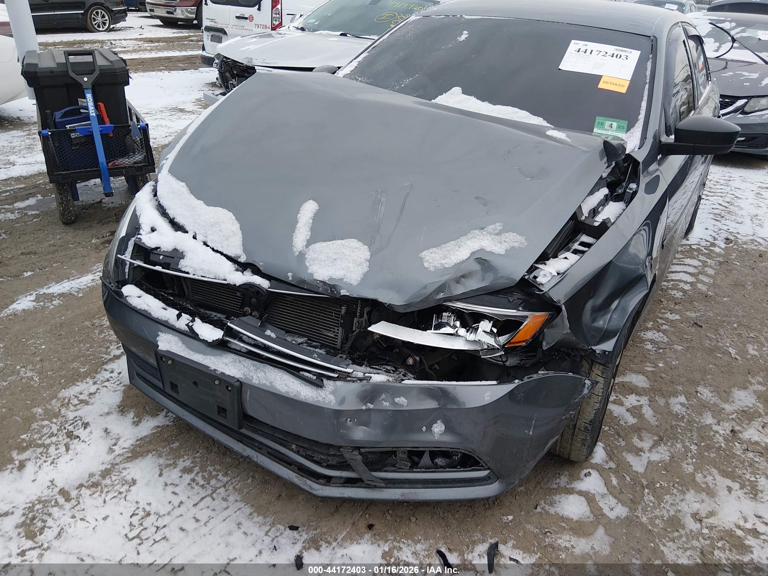 VOLKSWAGEN JETTA image 6