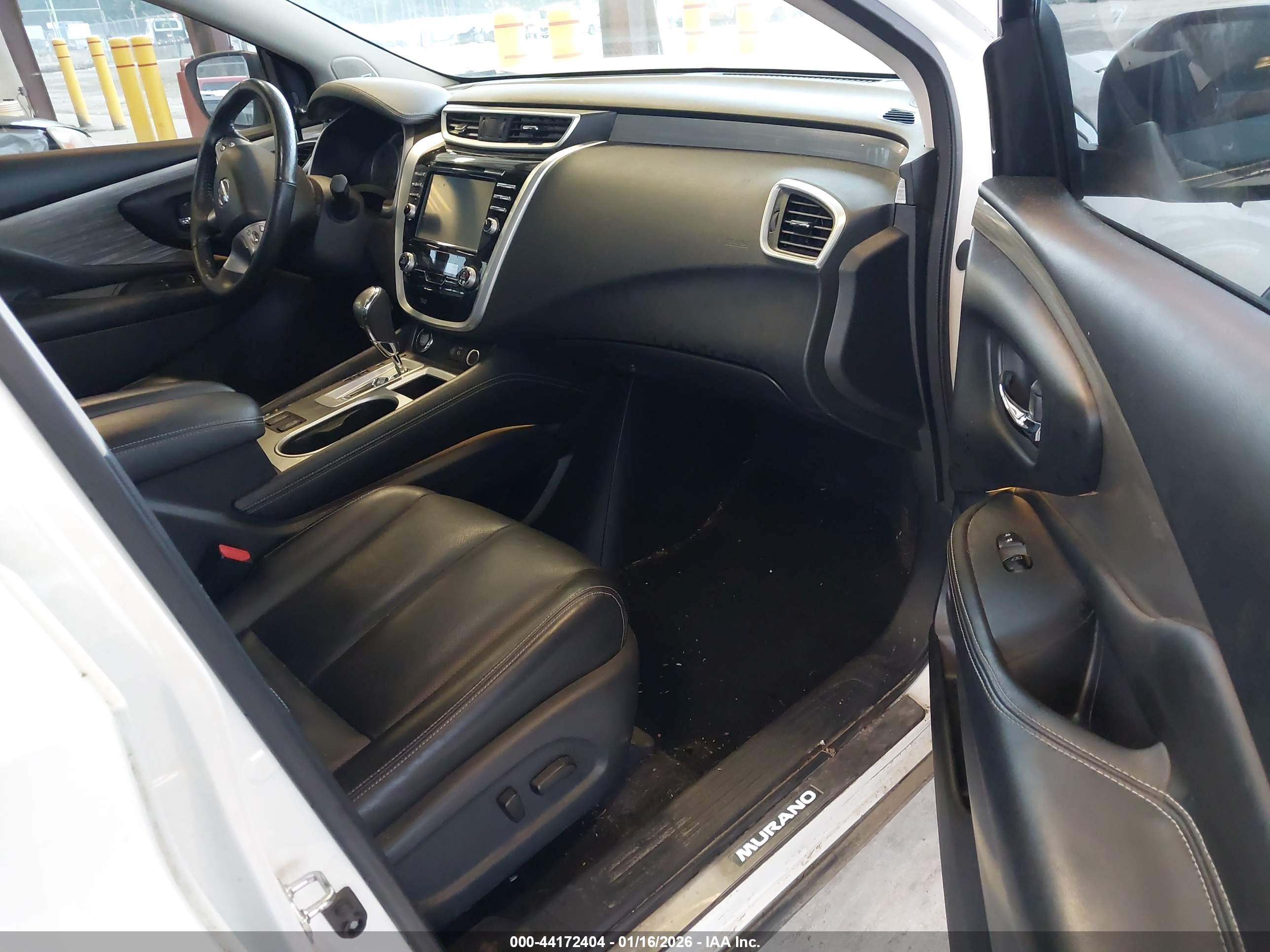 NISSAN MURANO image 5