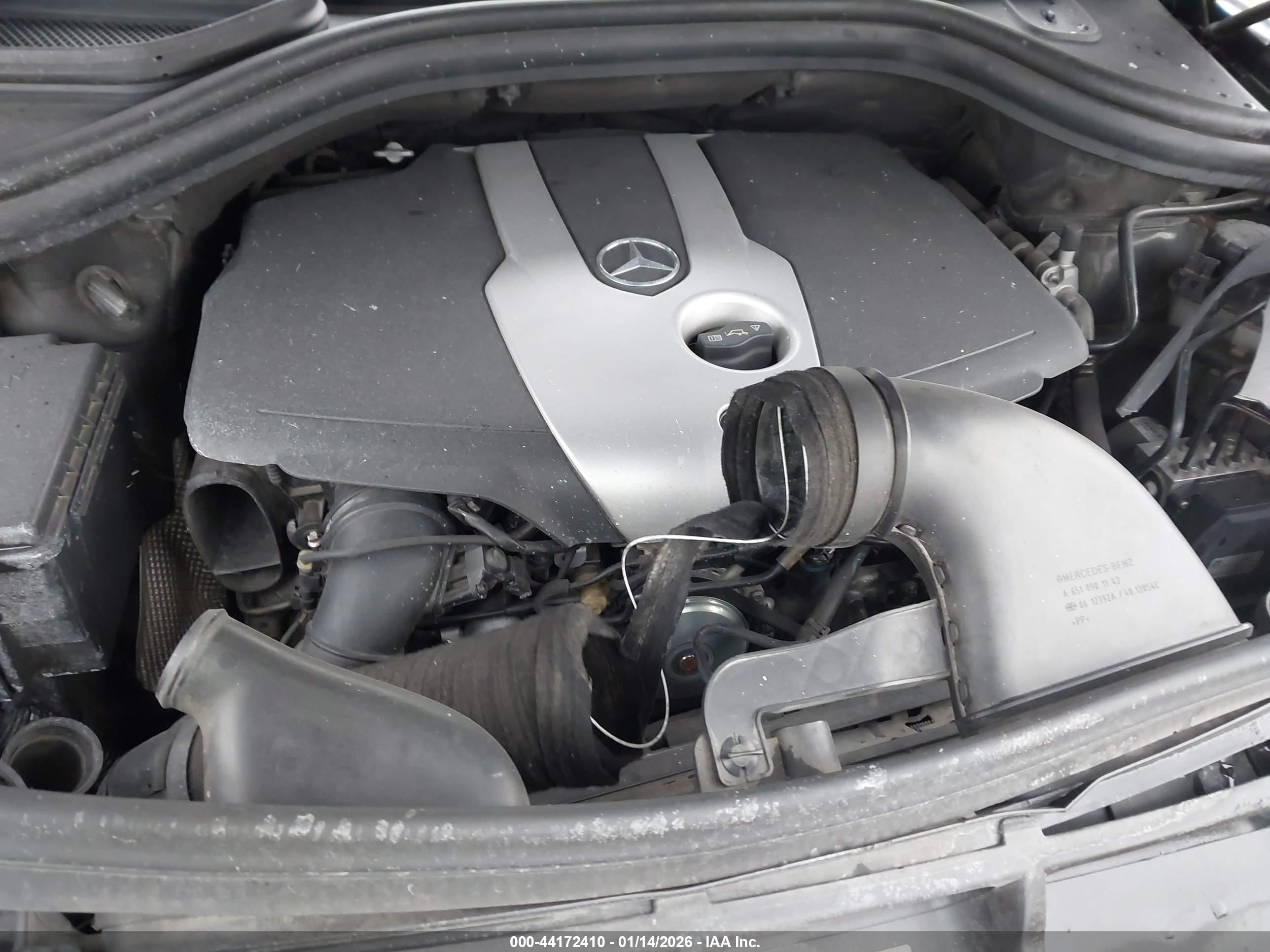 MERCEDES-BENZ ML image 10