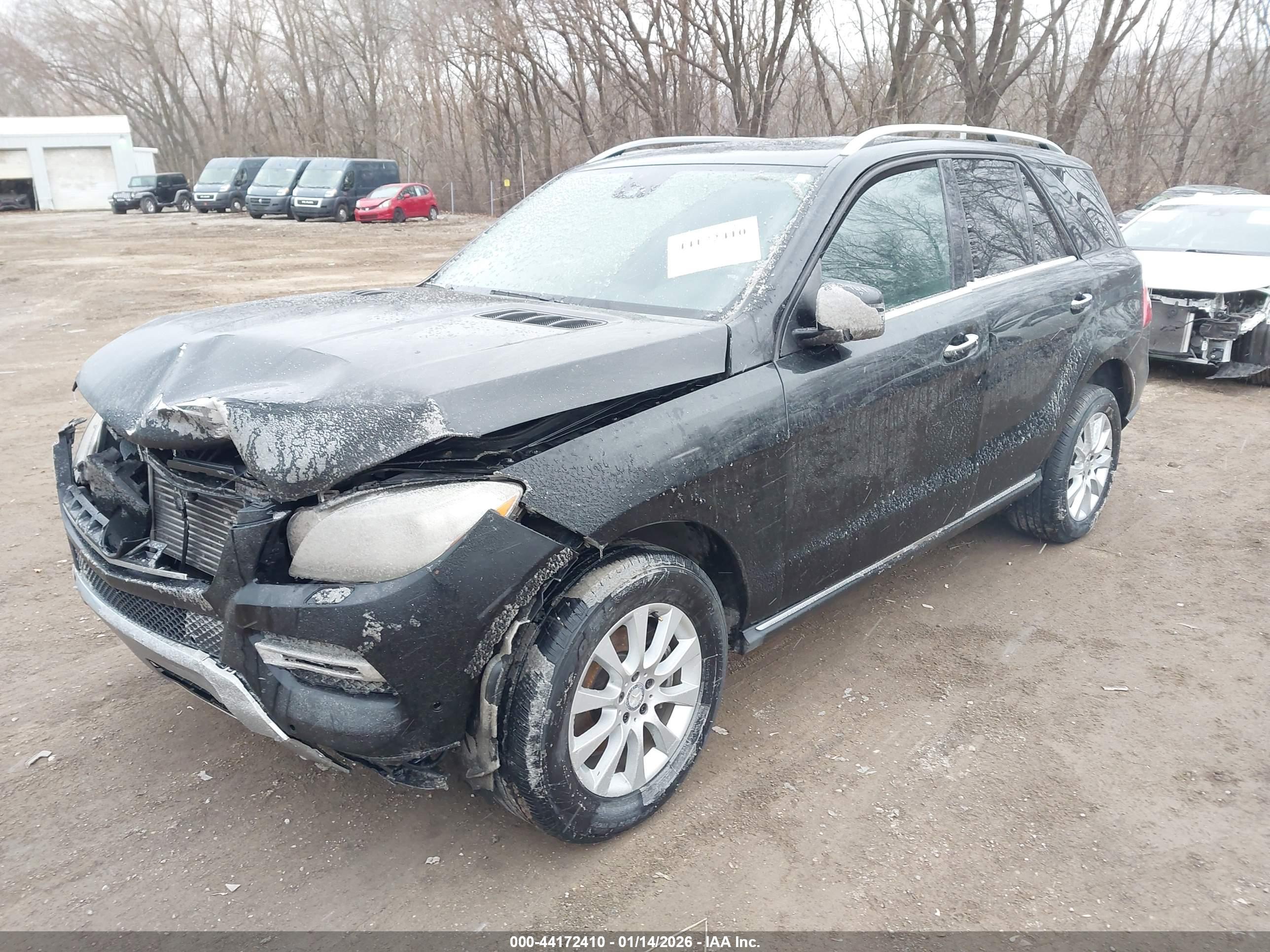 MERCEDES-BENZ ML image 2