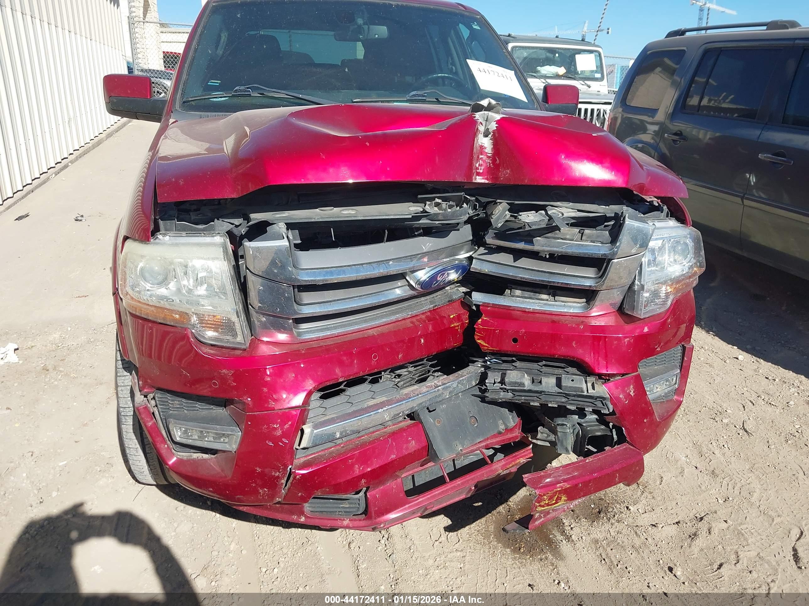 FORD EXPEDITION image 6