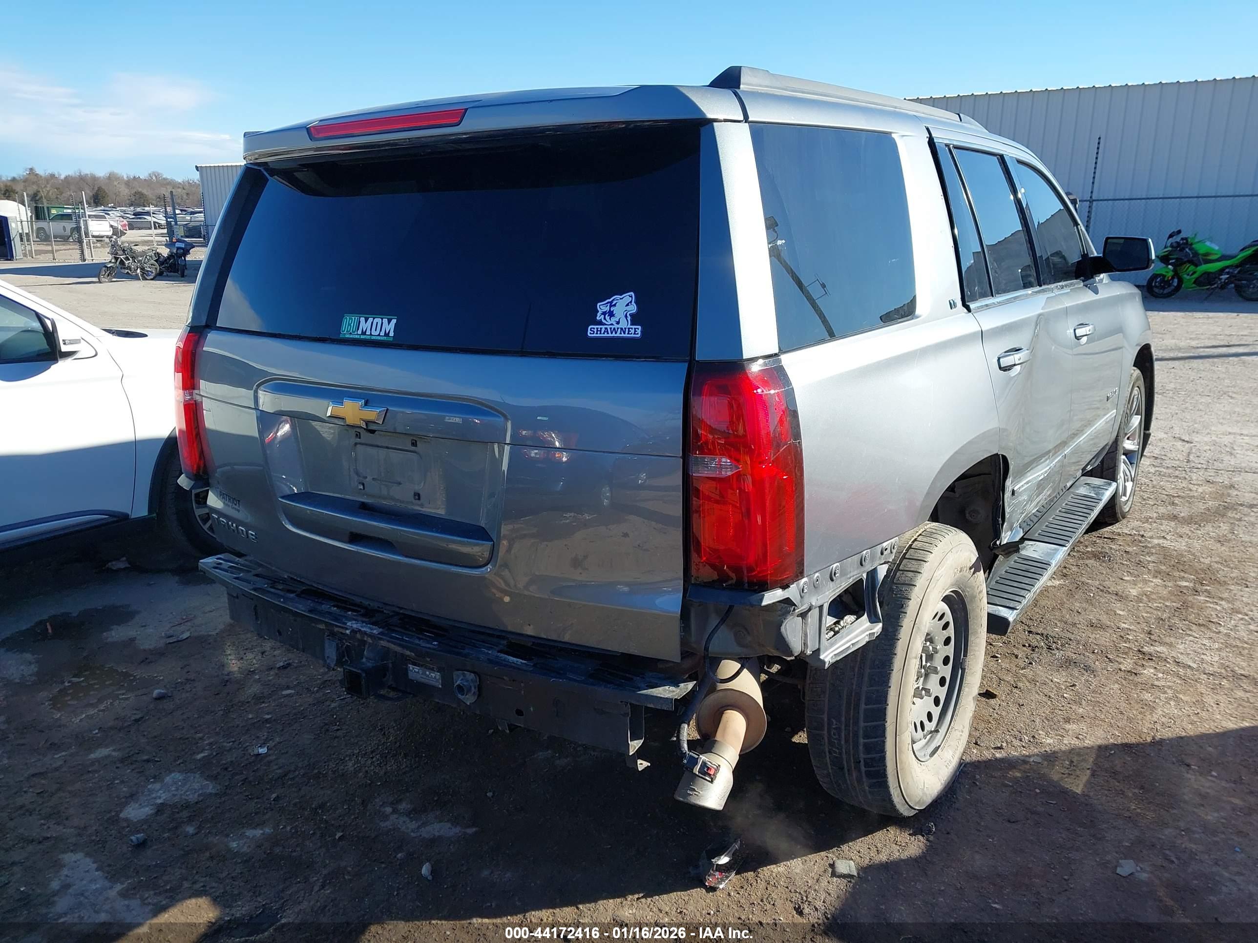 CHEVROLET TAHOE image 4