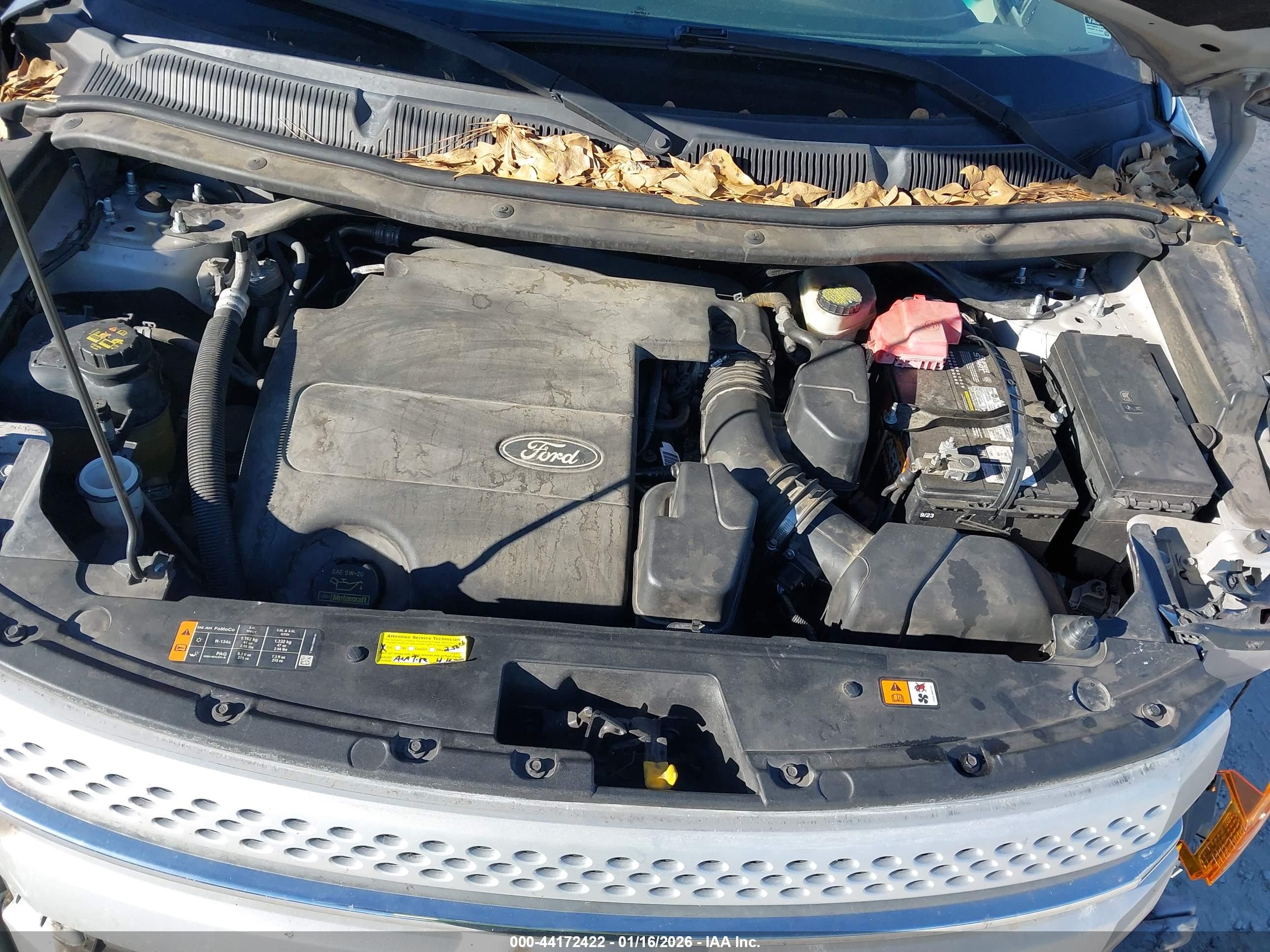 FORD EXPLORER image 10
