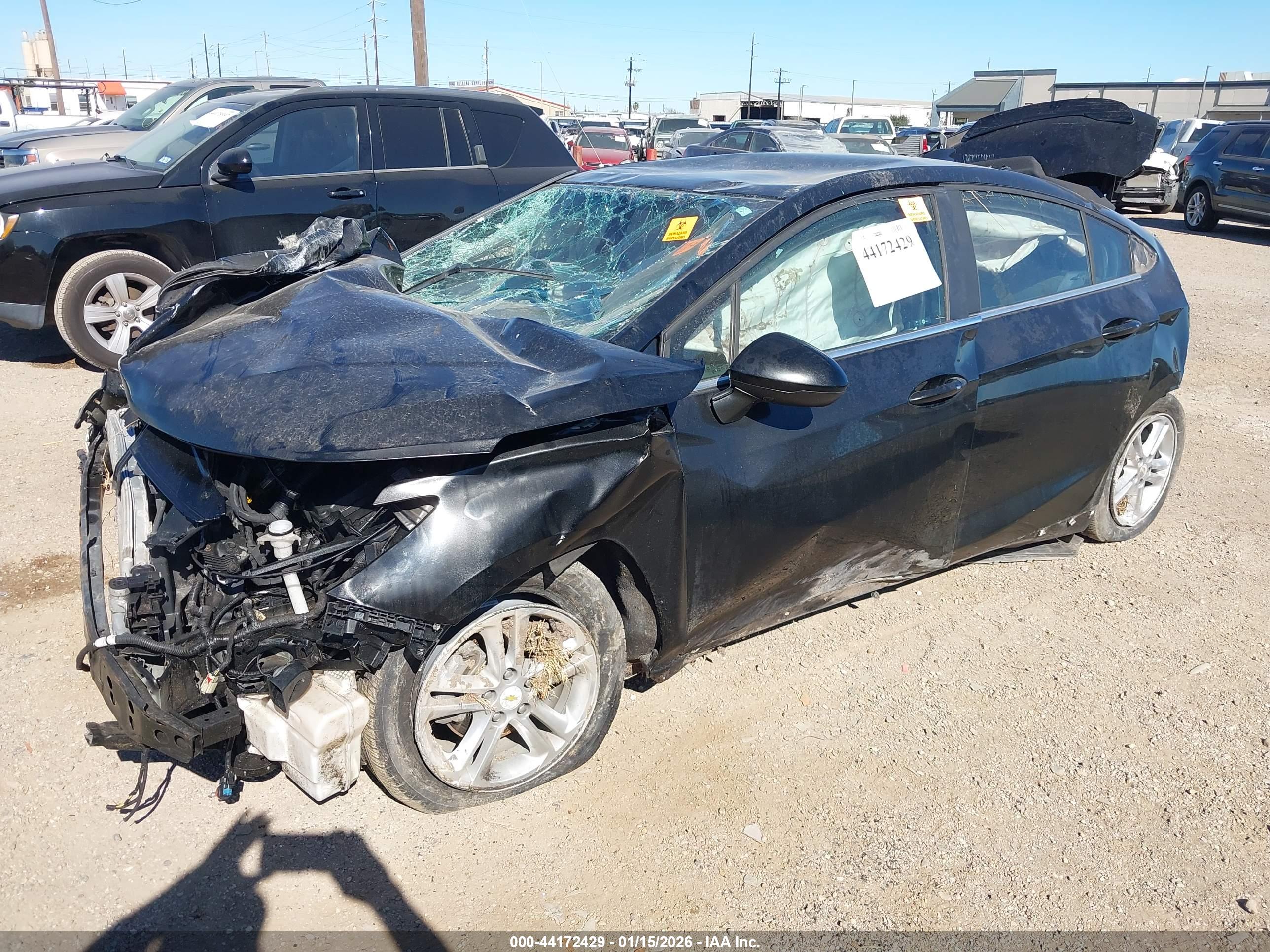 CHEVROLET CRUZE image 2