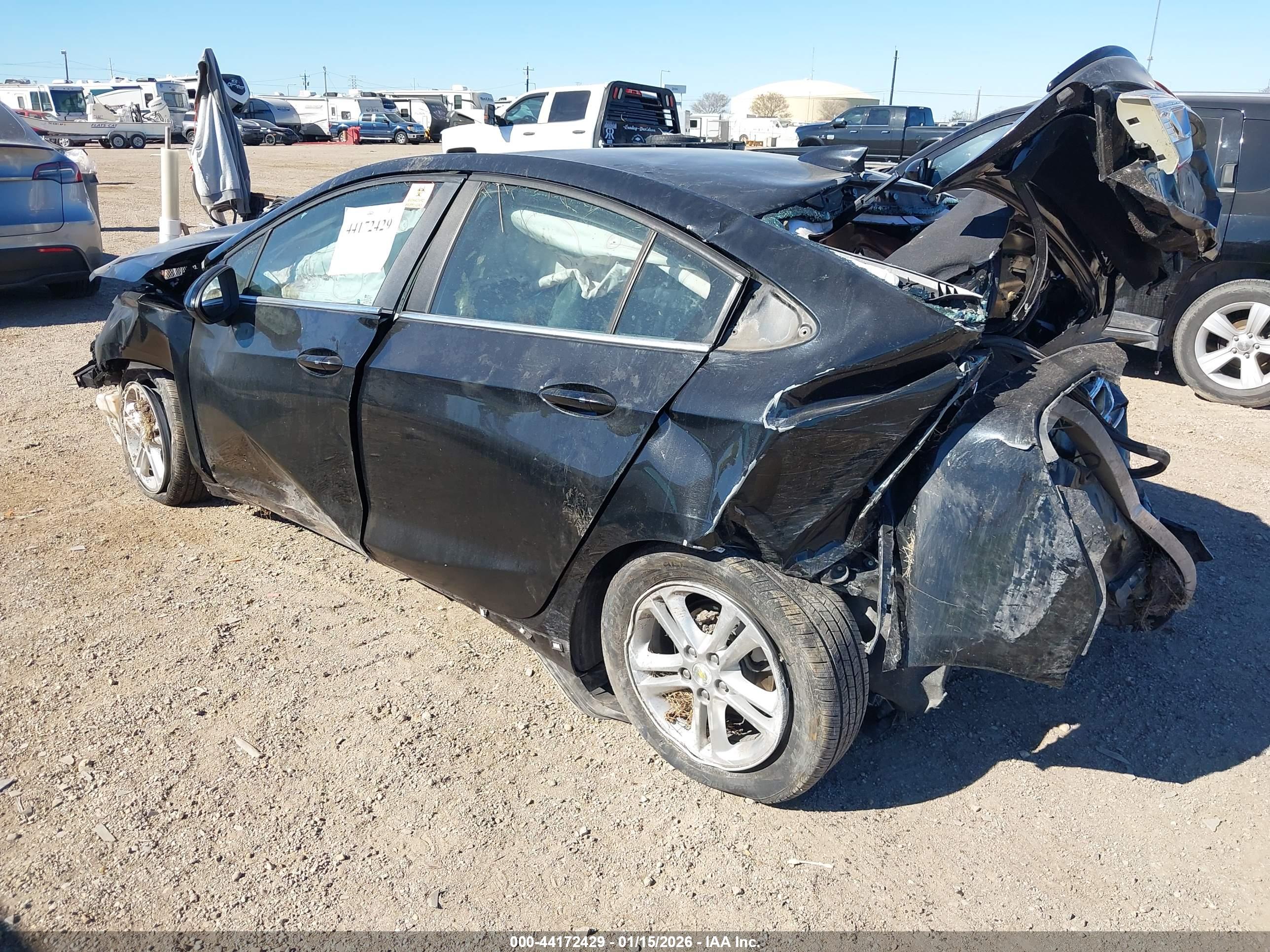 CHEVROLET CRUZE image 3