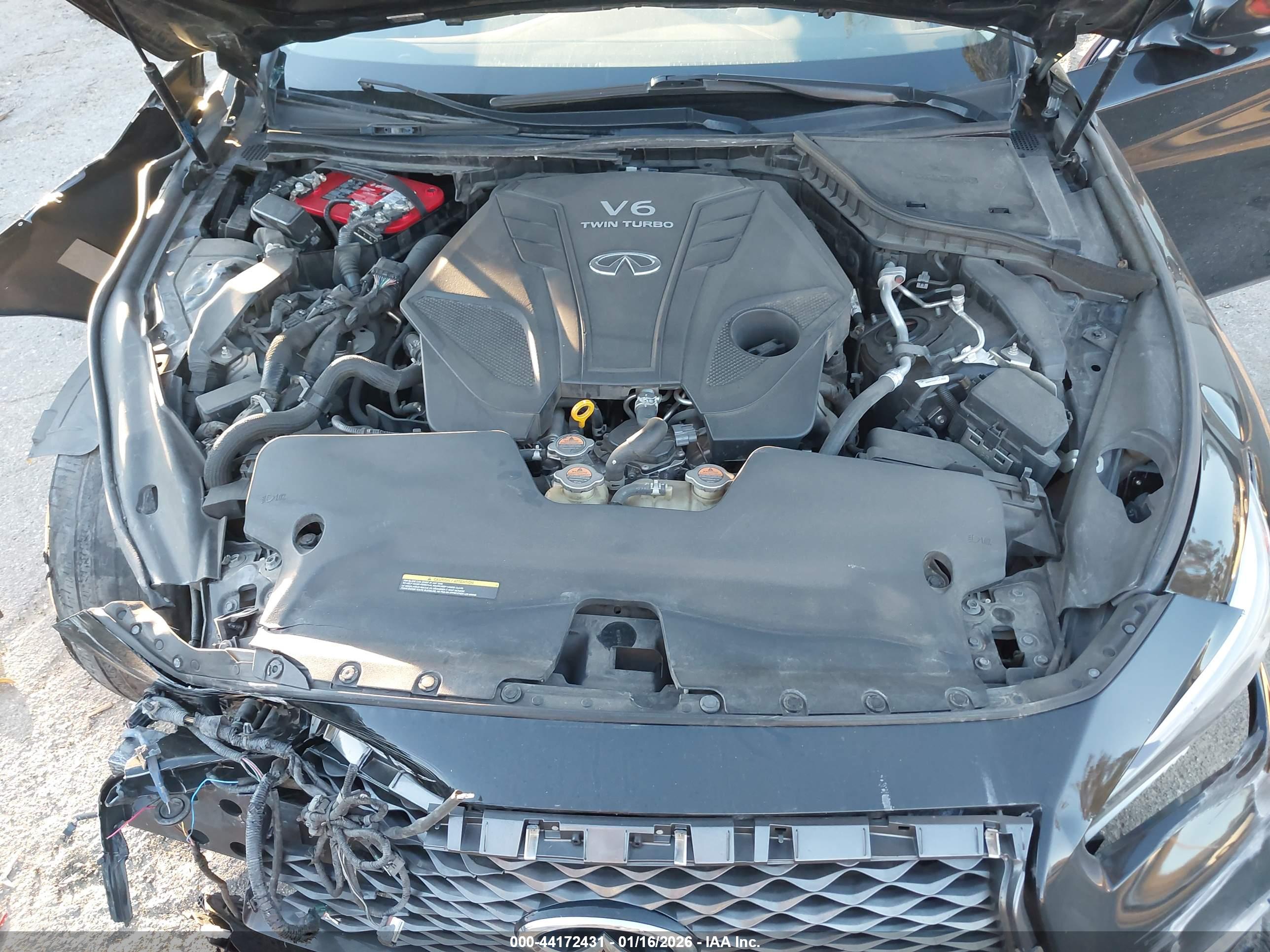 INFINITI Q50 image 10