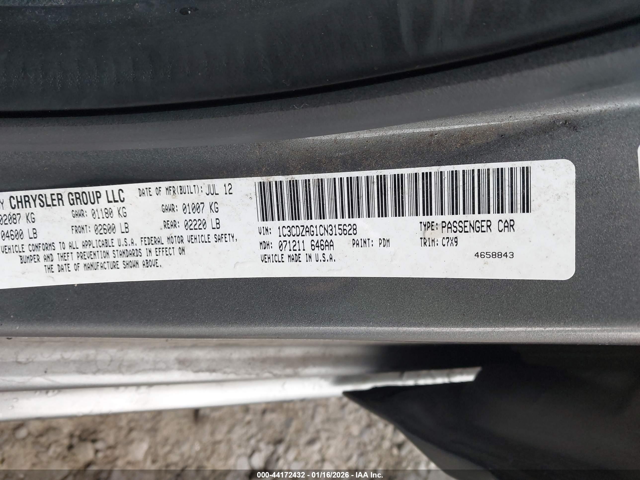 DODGE AVENGER image 9