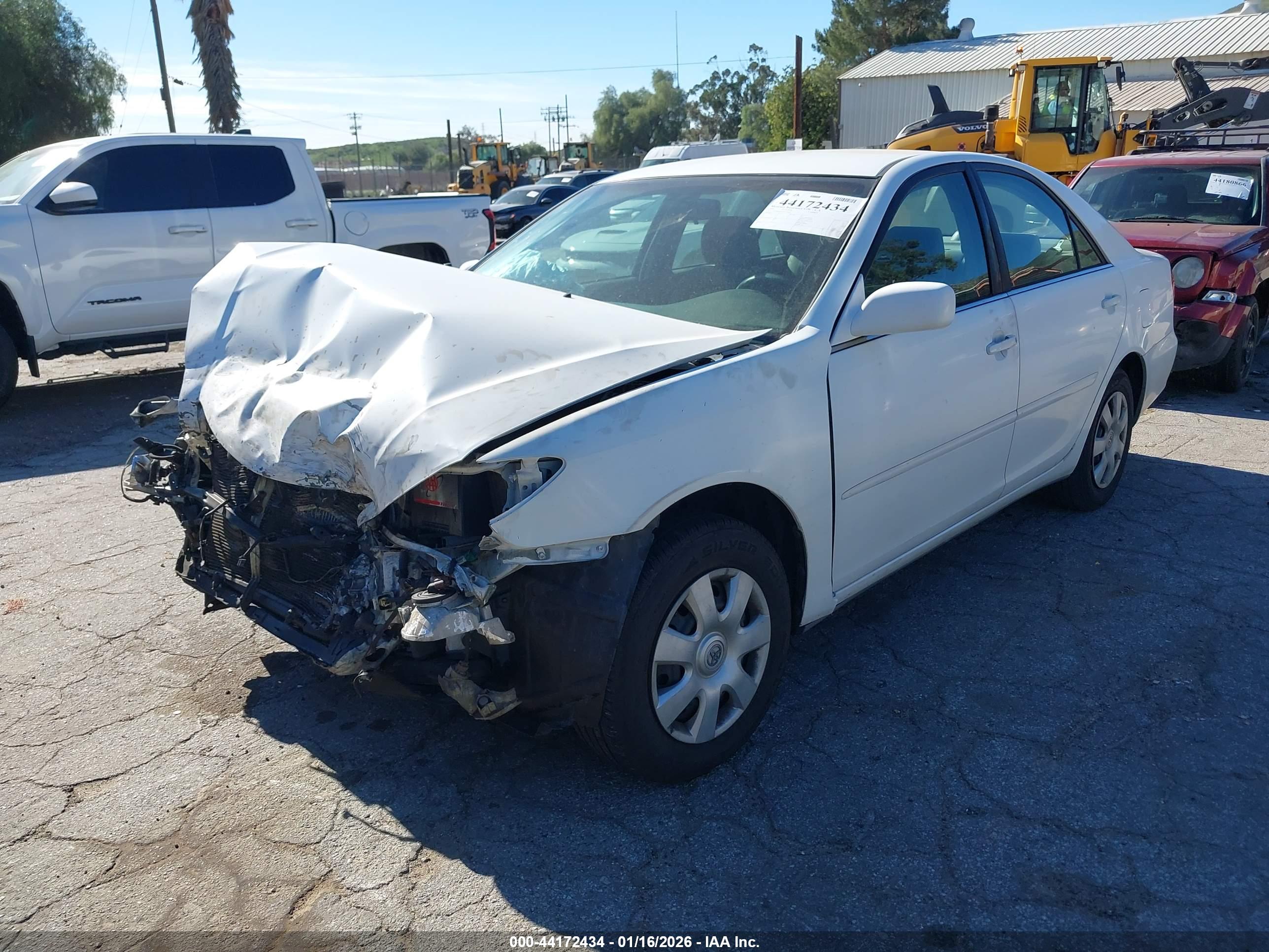 TOYOTA CAMRY image 2