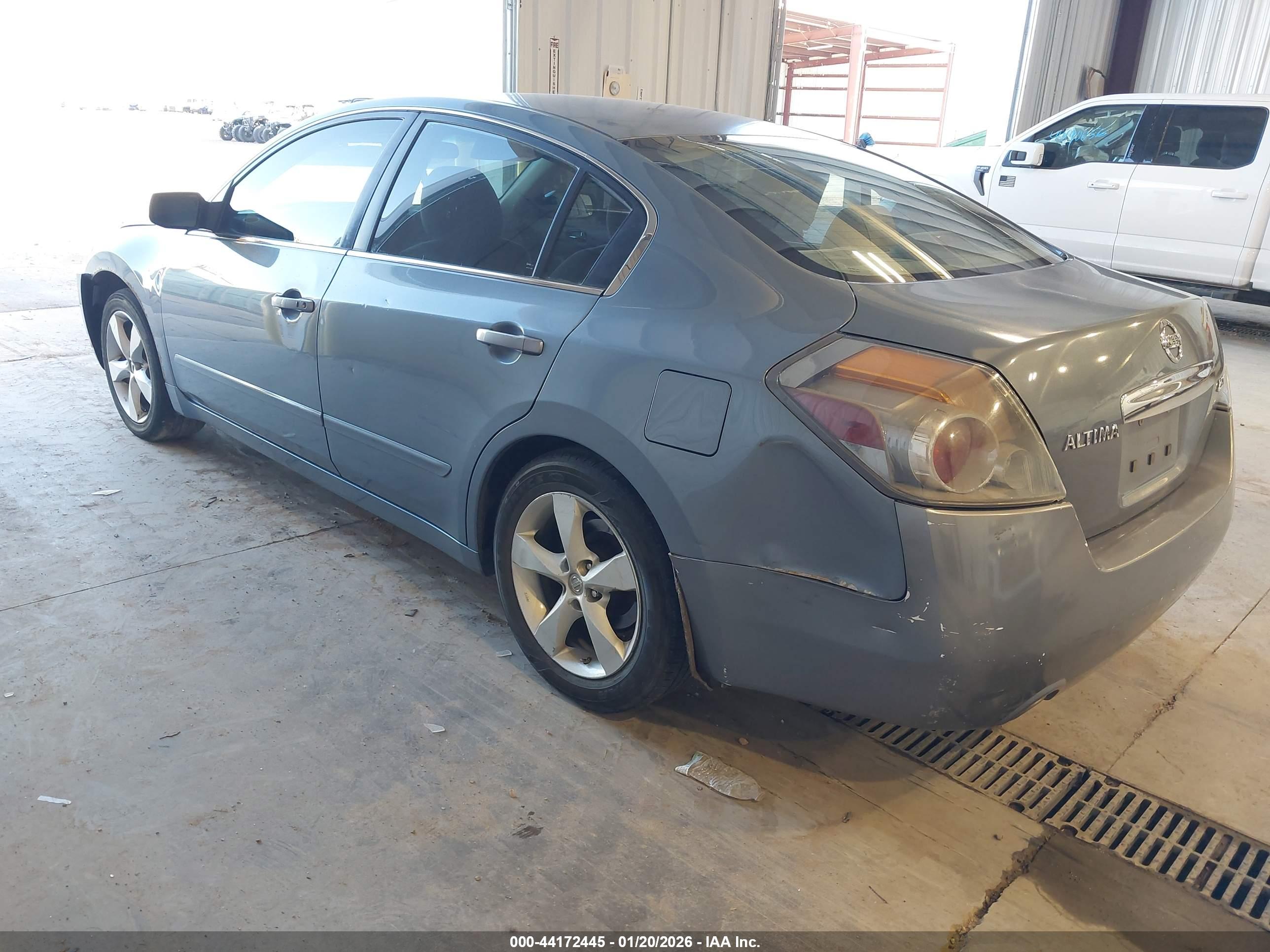 NISSAN ALTIMA image 3