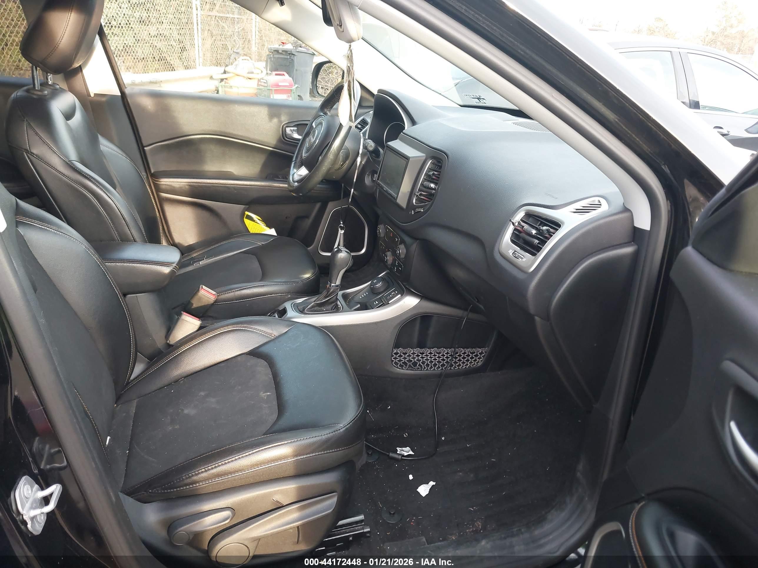 JEEP COMPASS image 5