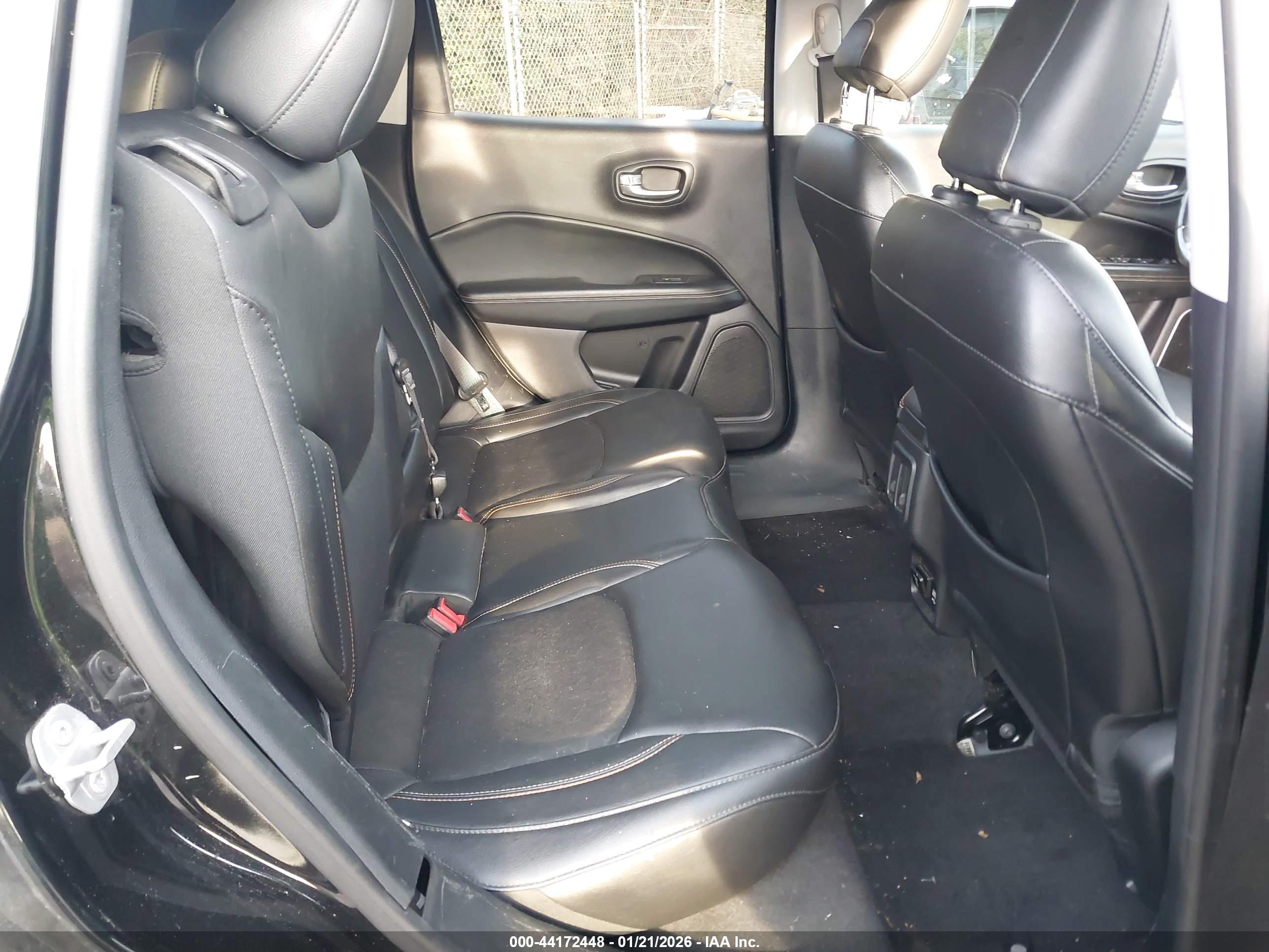 JEEP COMPASS image 8