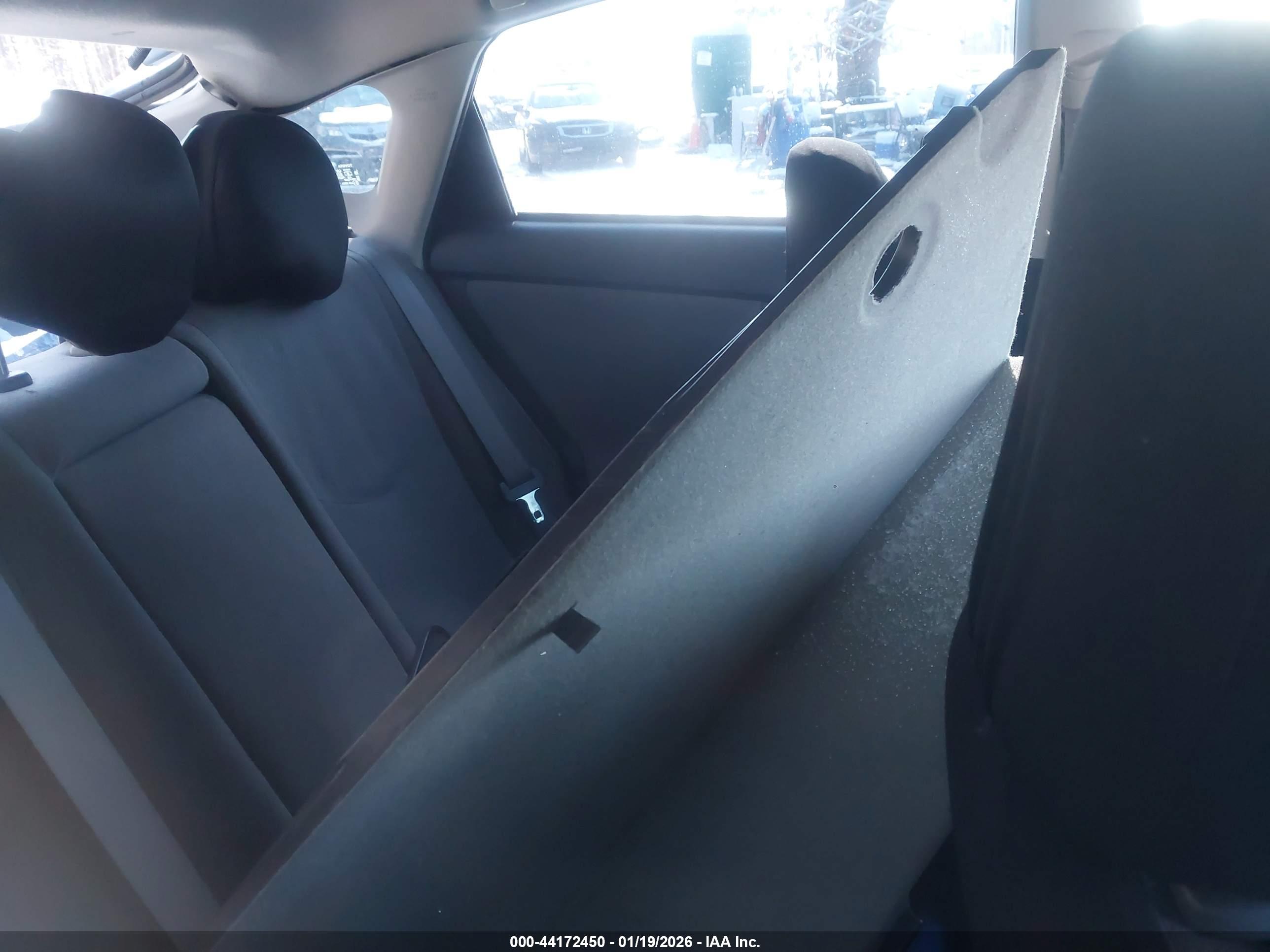 TOYOTA PRIUS image 8