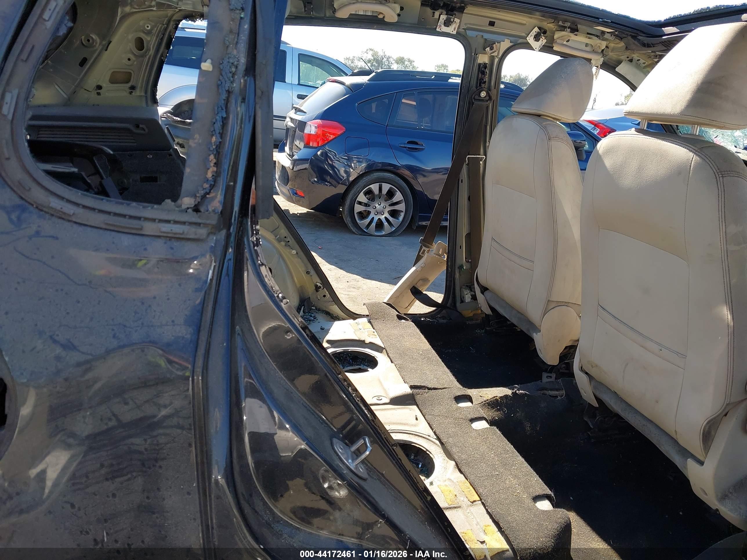 VOLKSWAGEN TIGUAN image 8