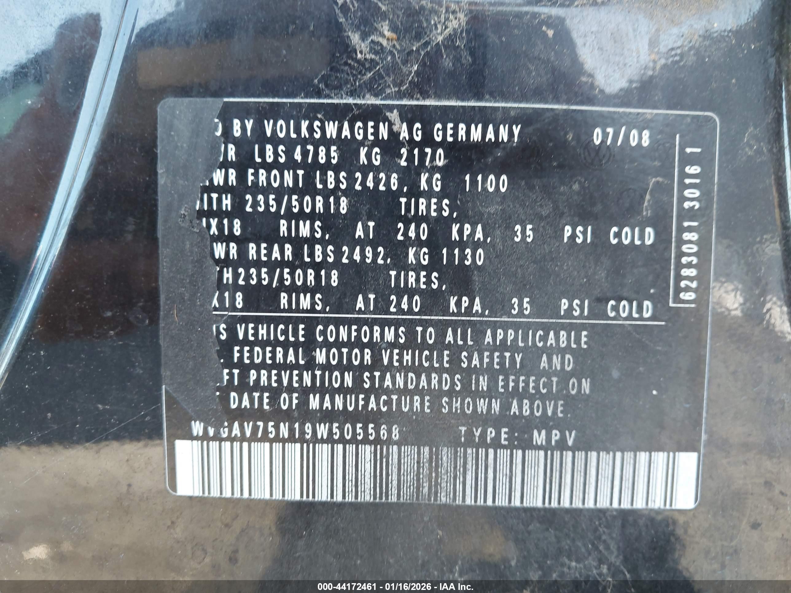 VOLKSWAGEN TIGUAN image 9