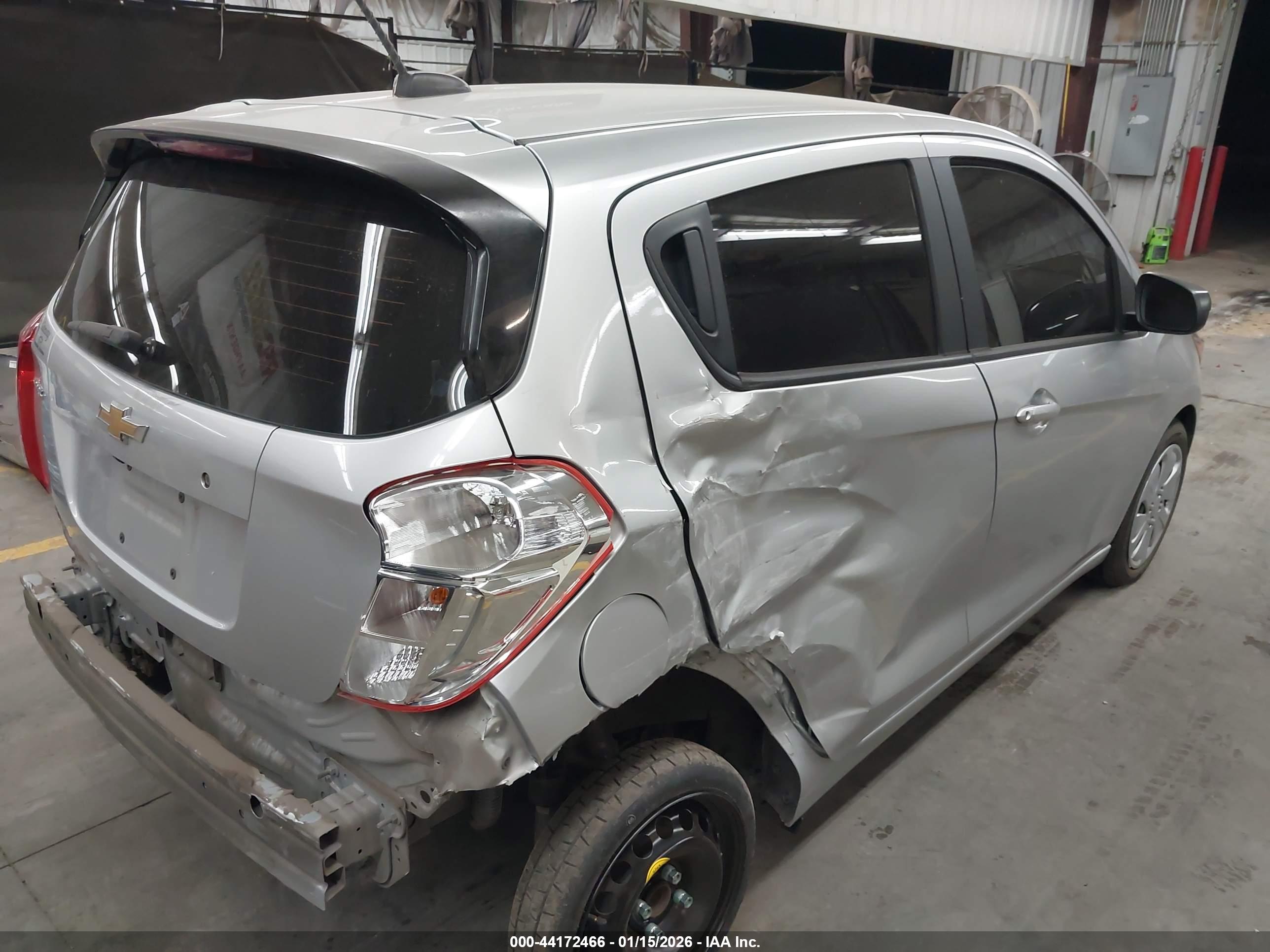 CHEVROLET SPARK image 4