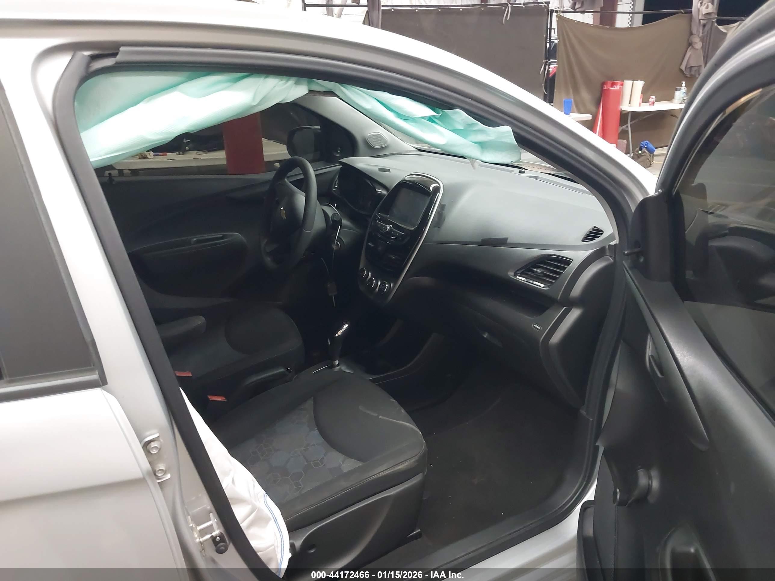 CHEVROLET SPARK image 5