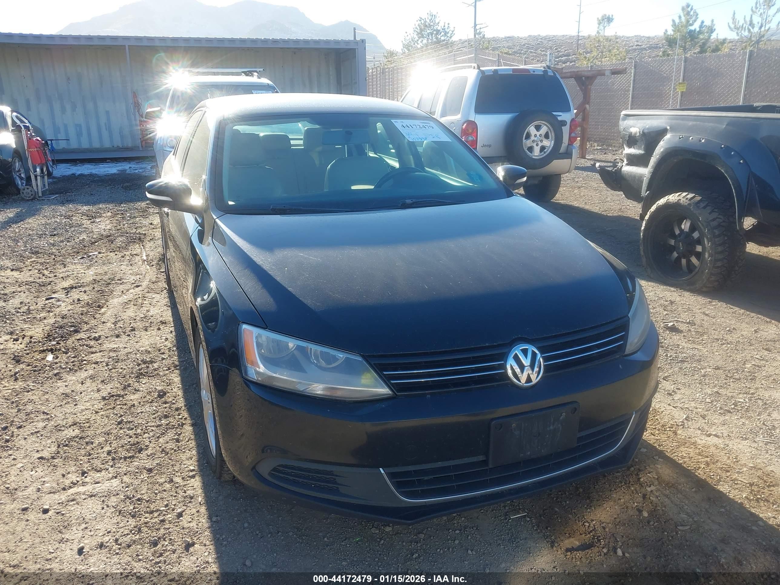 VOLKSWAGEN JETTA image 6