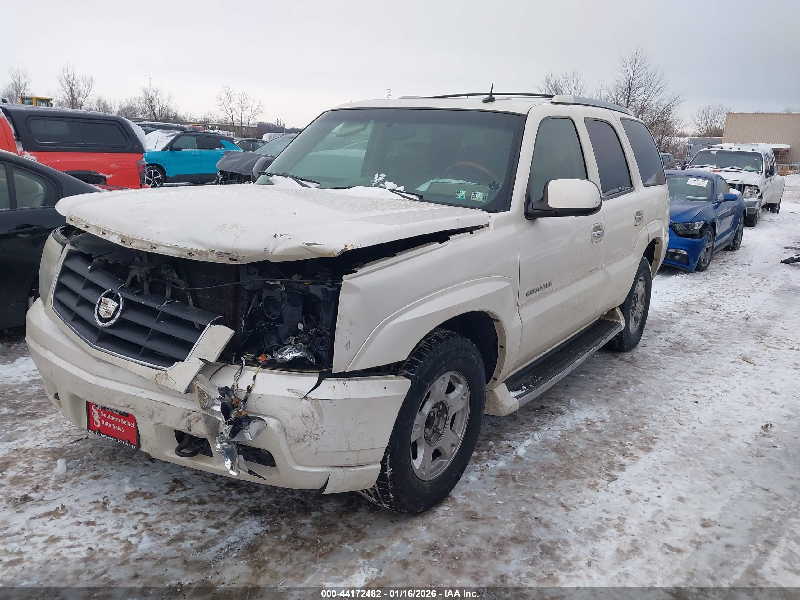 CADILLAC ESCALADE image 2