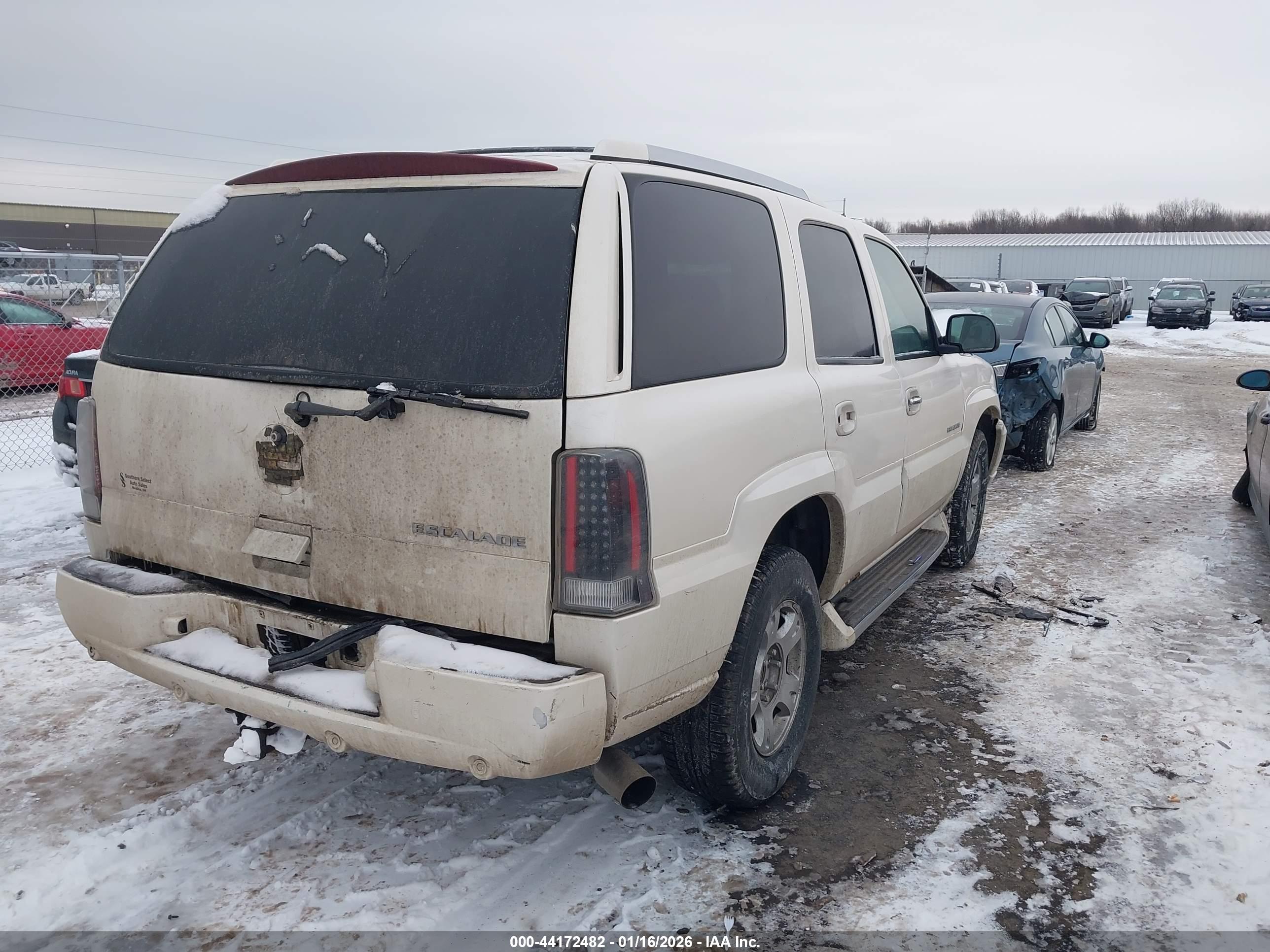CADILLAC ESCALADE image 4