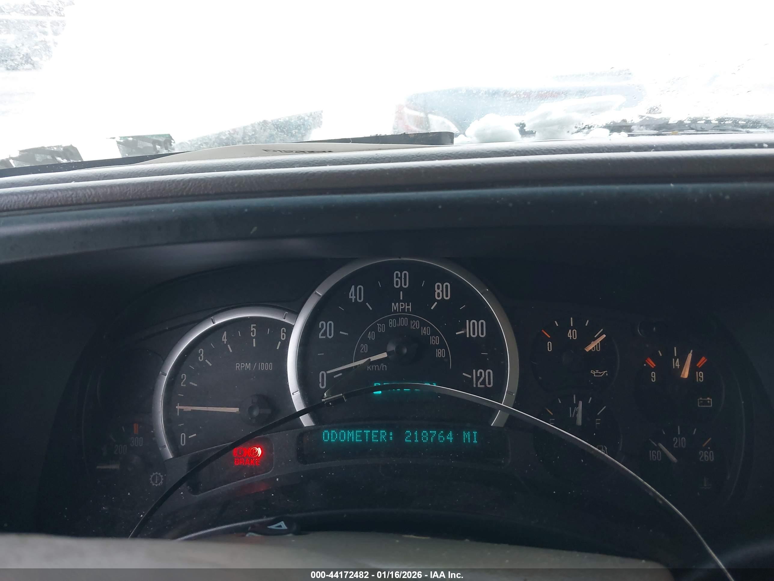 CADILLAC ESCALADE image 7