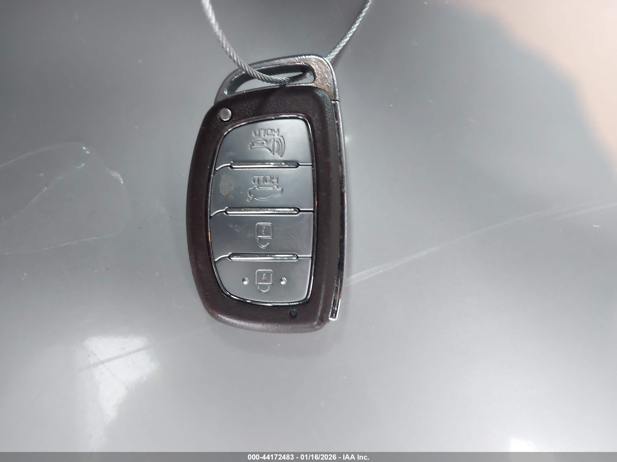 HYUNDAI SONATA image 11