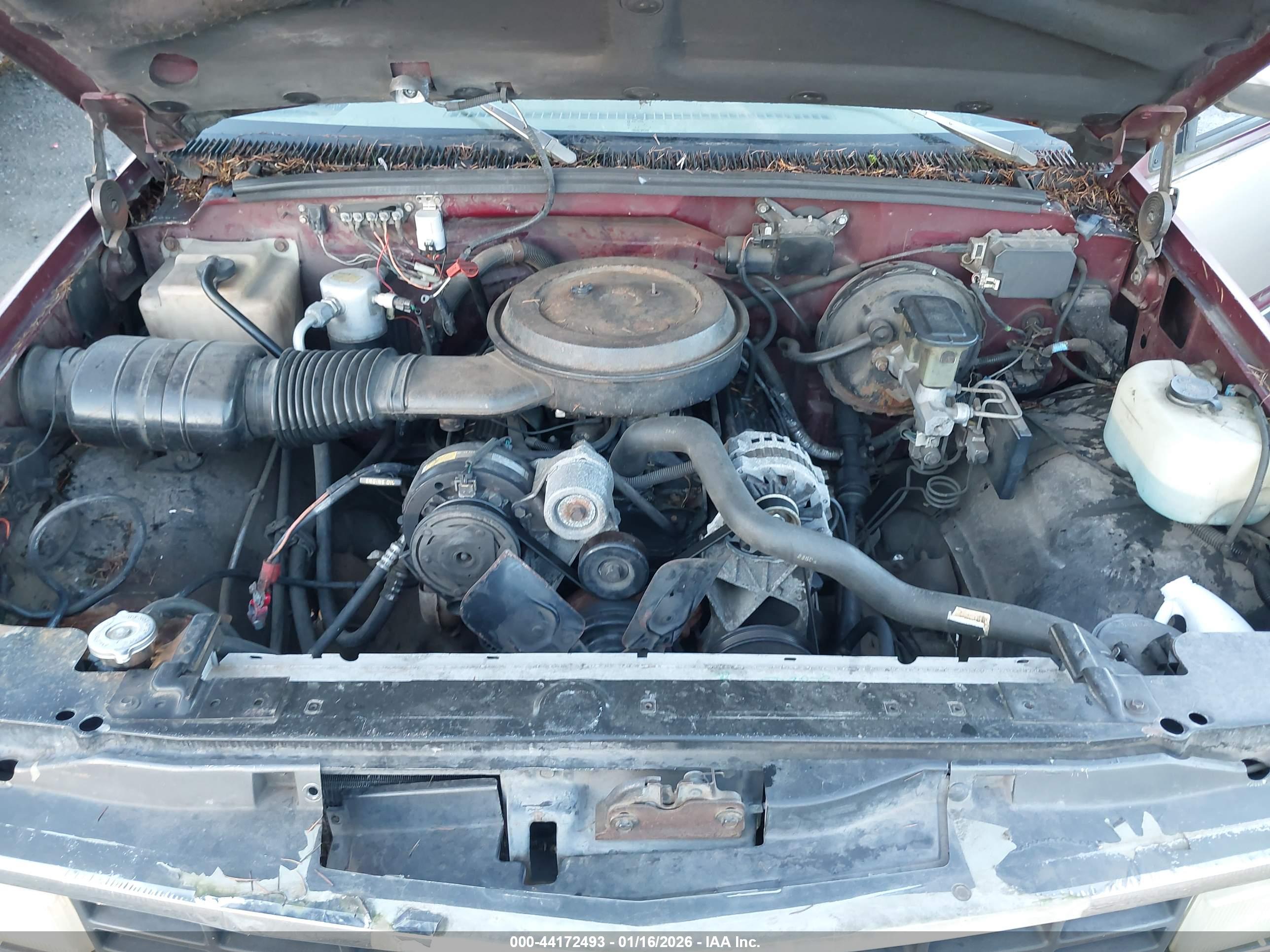 CHEVROLET GMT-400 image 10