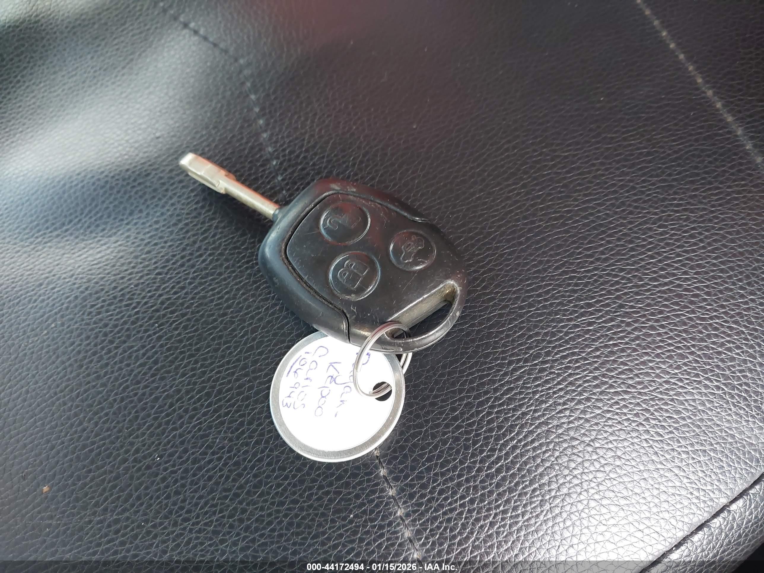 FORD TRANSIT image 11