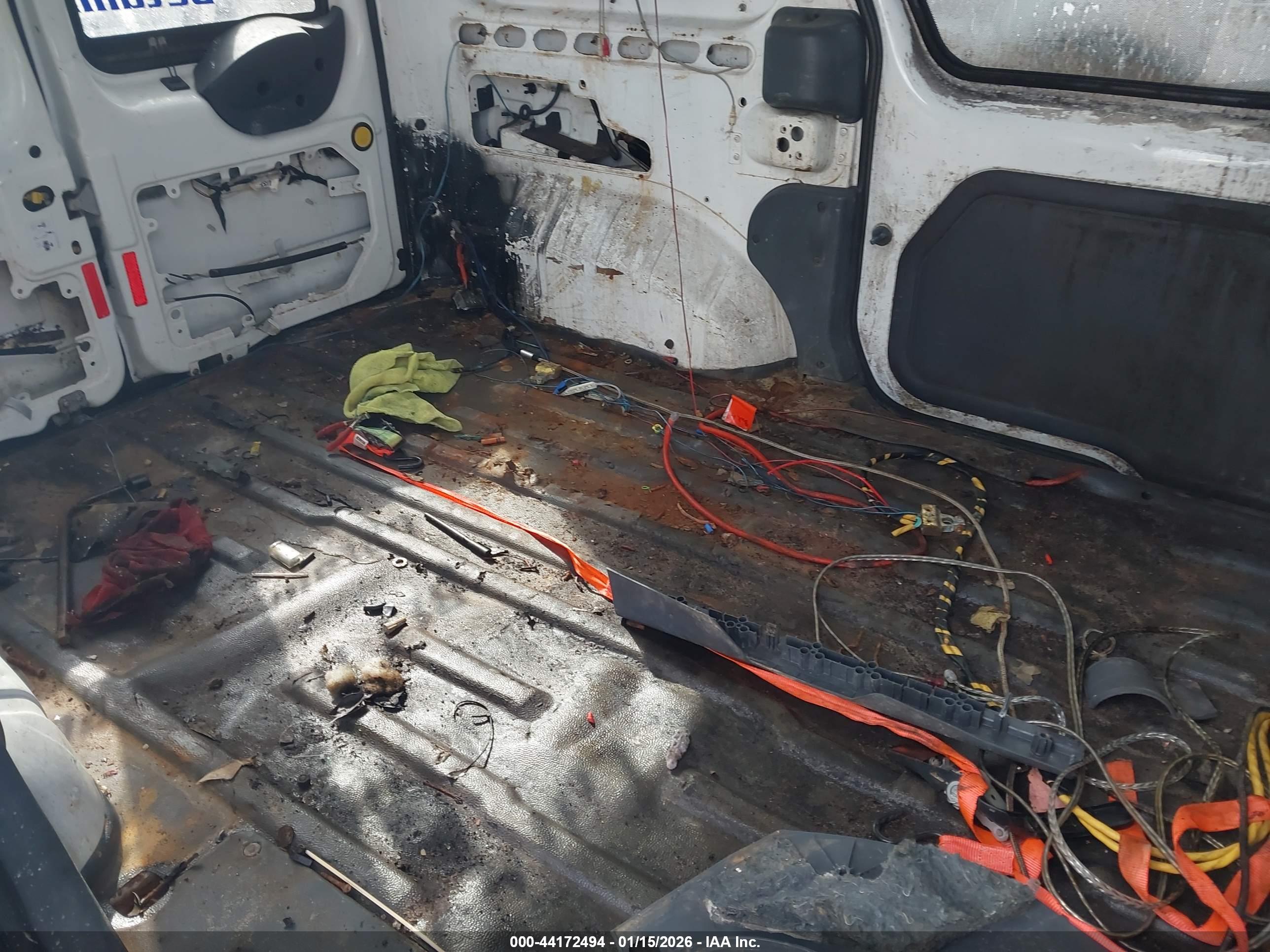 FORD TRANSIT image 8