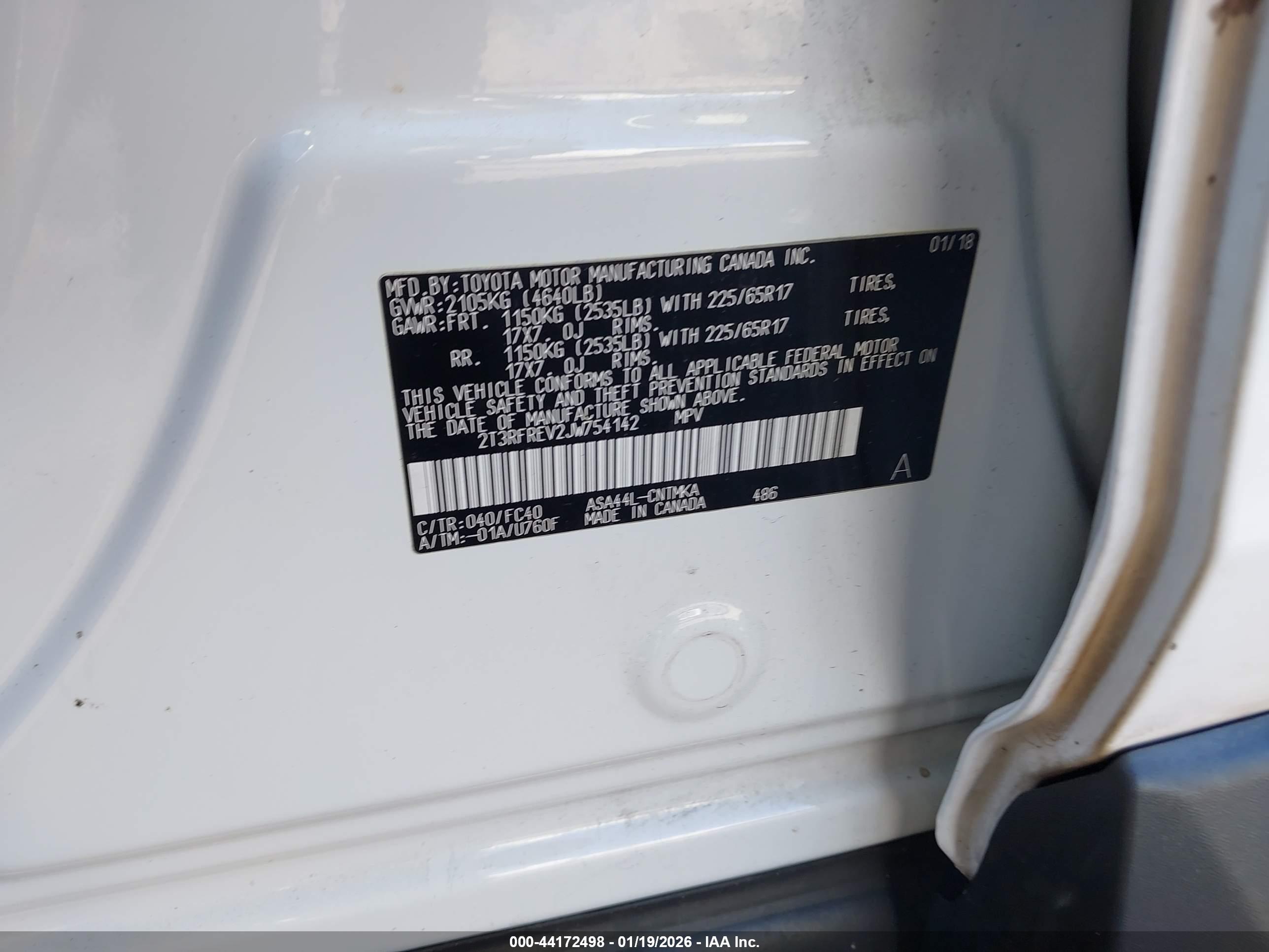 TOYOTA RAV4 image 9