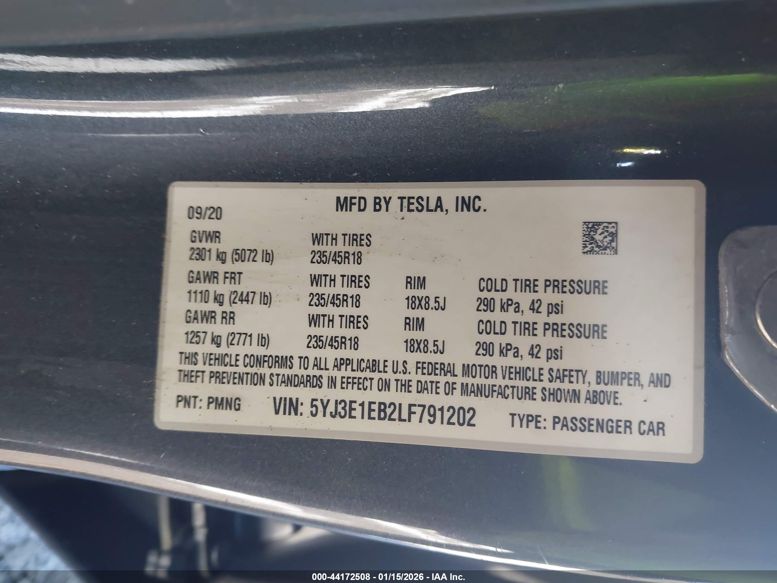 TESLA MODEL image 9