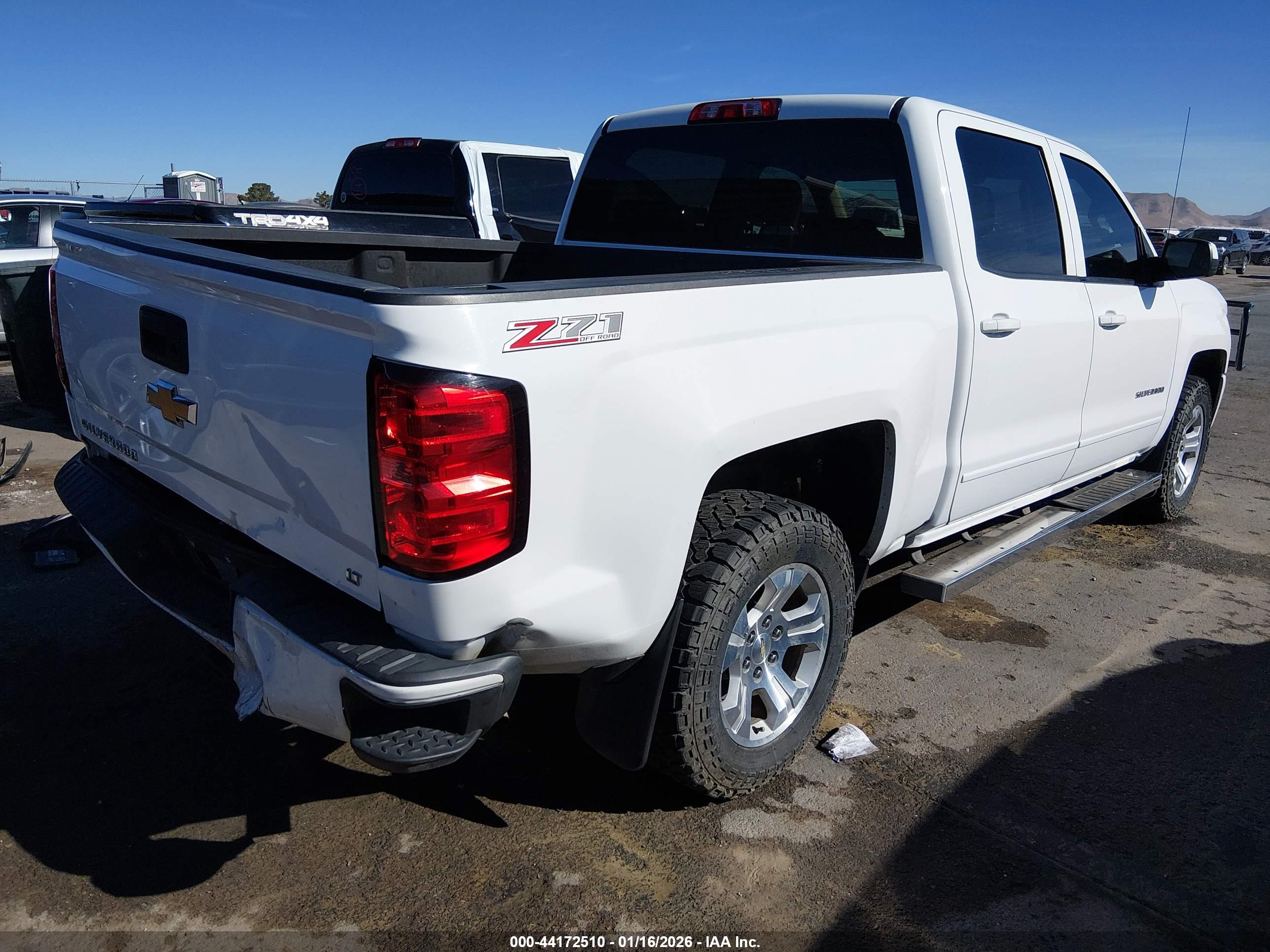 CHEVROLET SILVERADO image 4