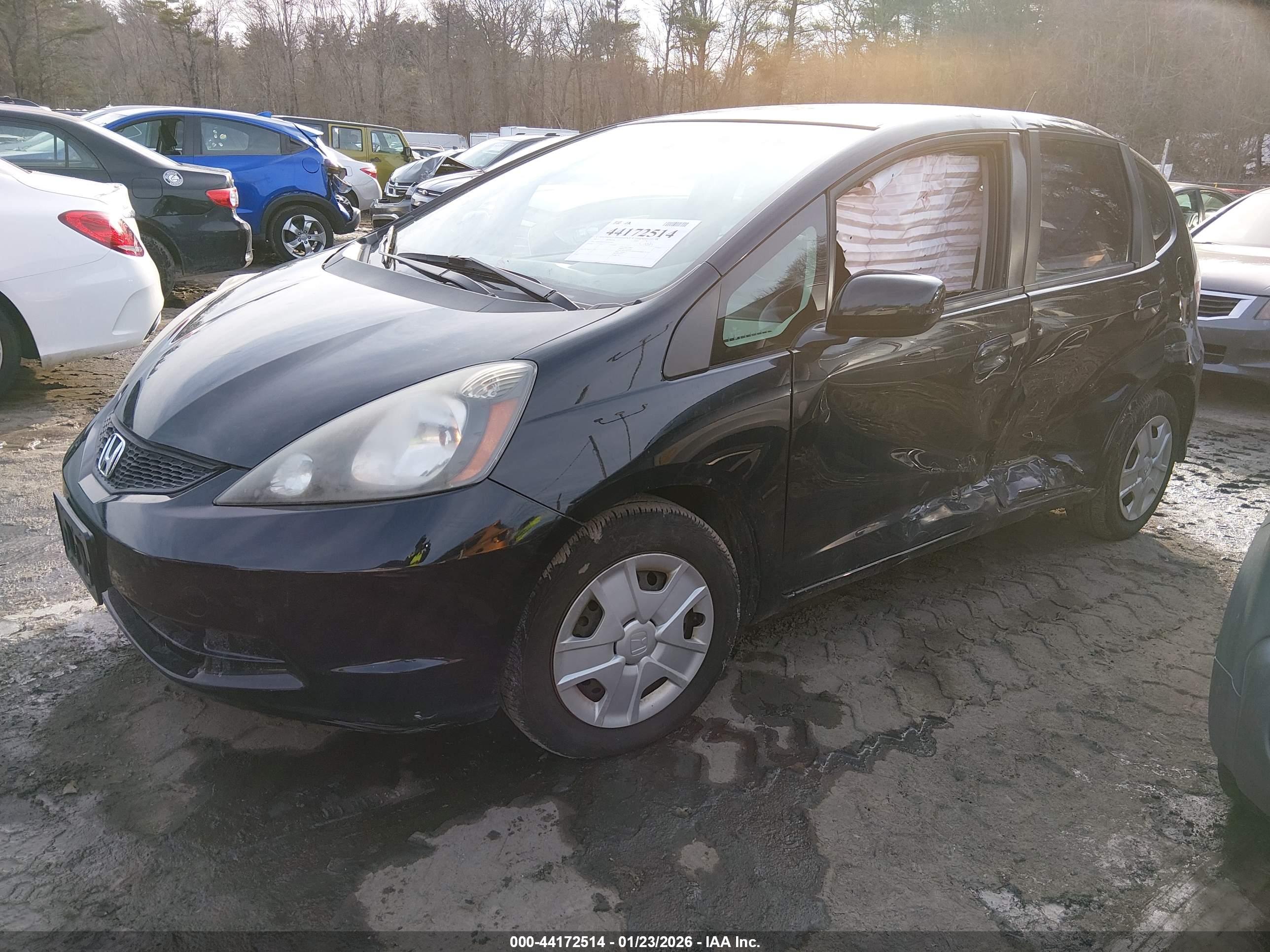 HONDA FIT image 2