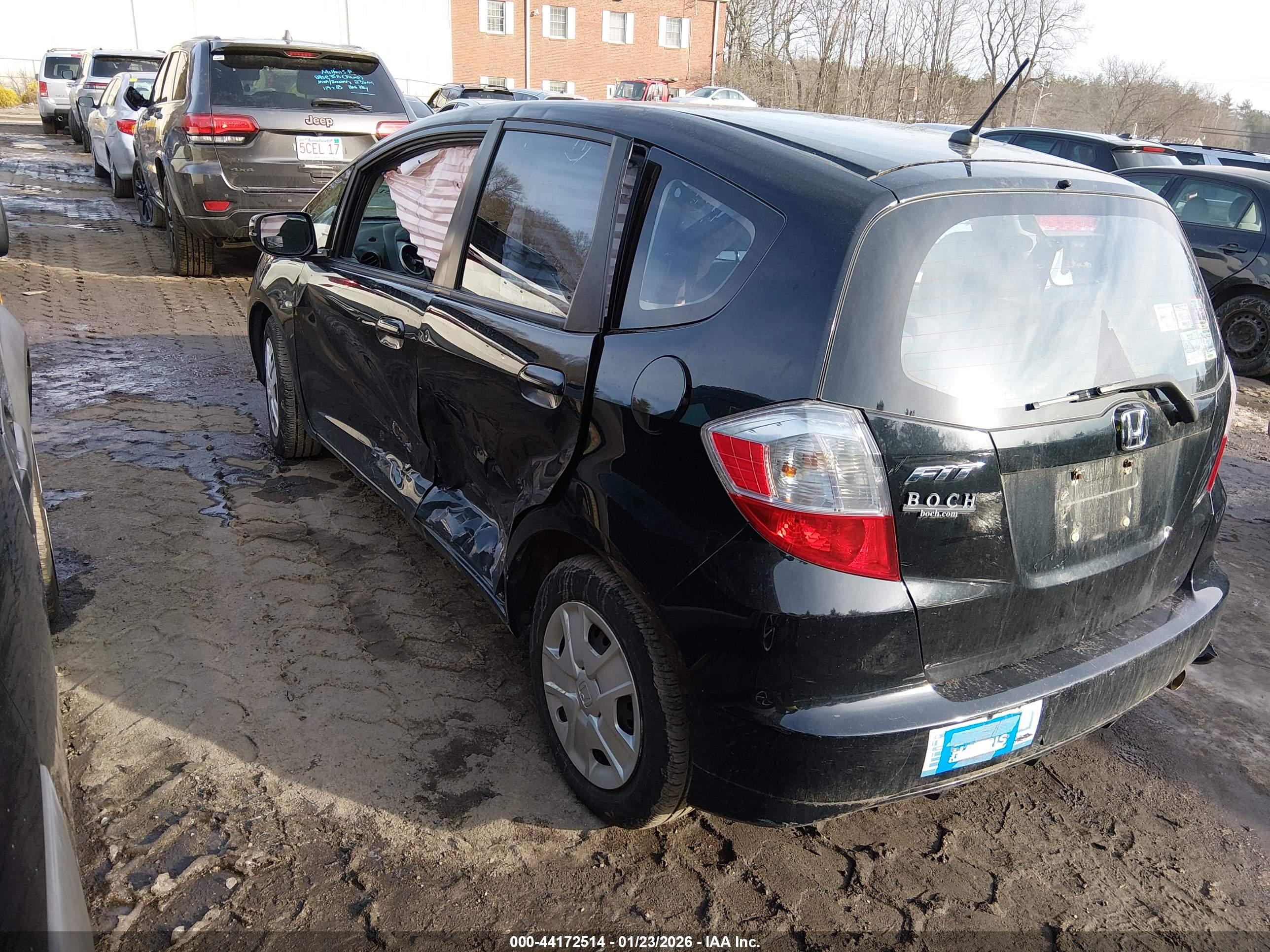HONDA FIT image 3