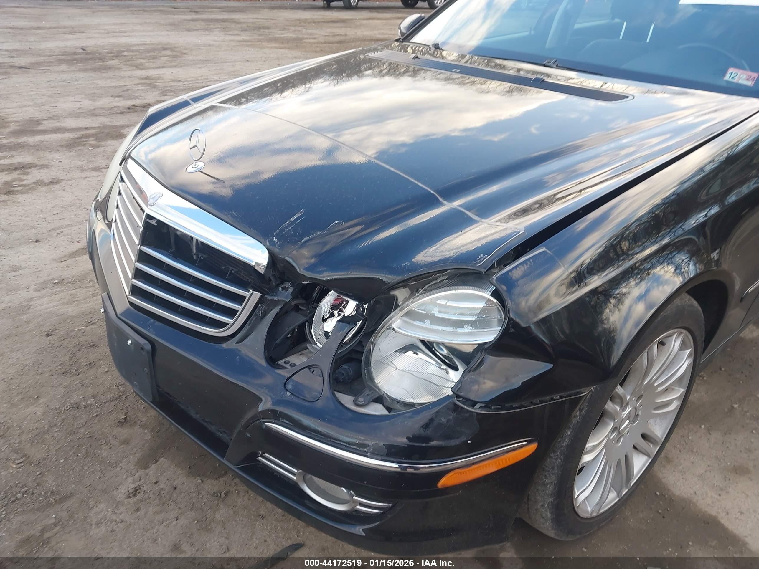 MERCEDES-BENZ E image 6