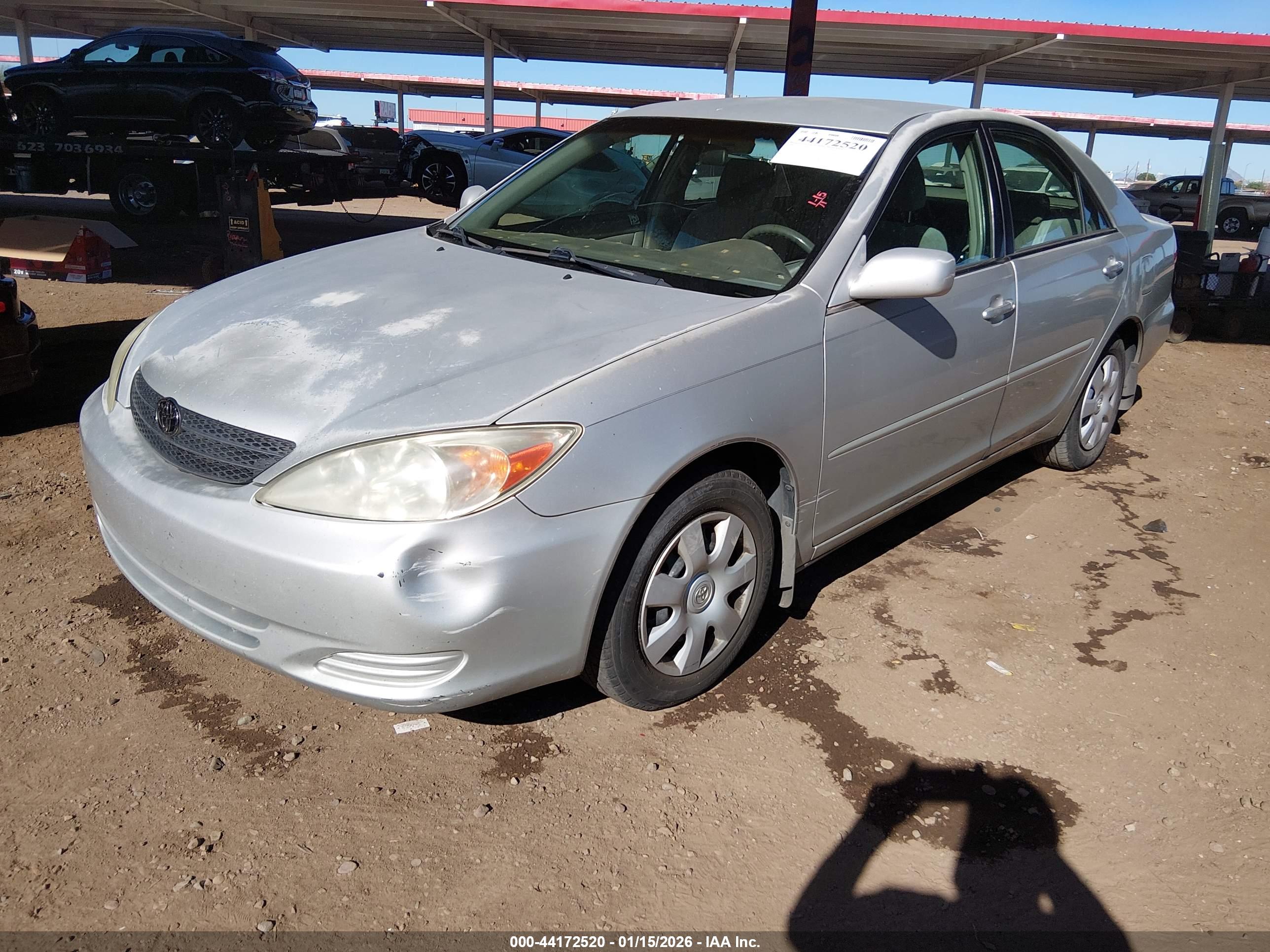 TOYOTA CAMRY image 2