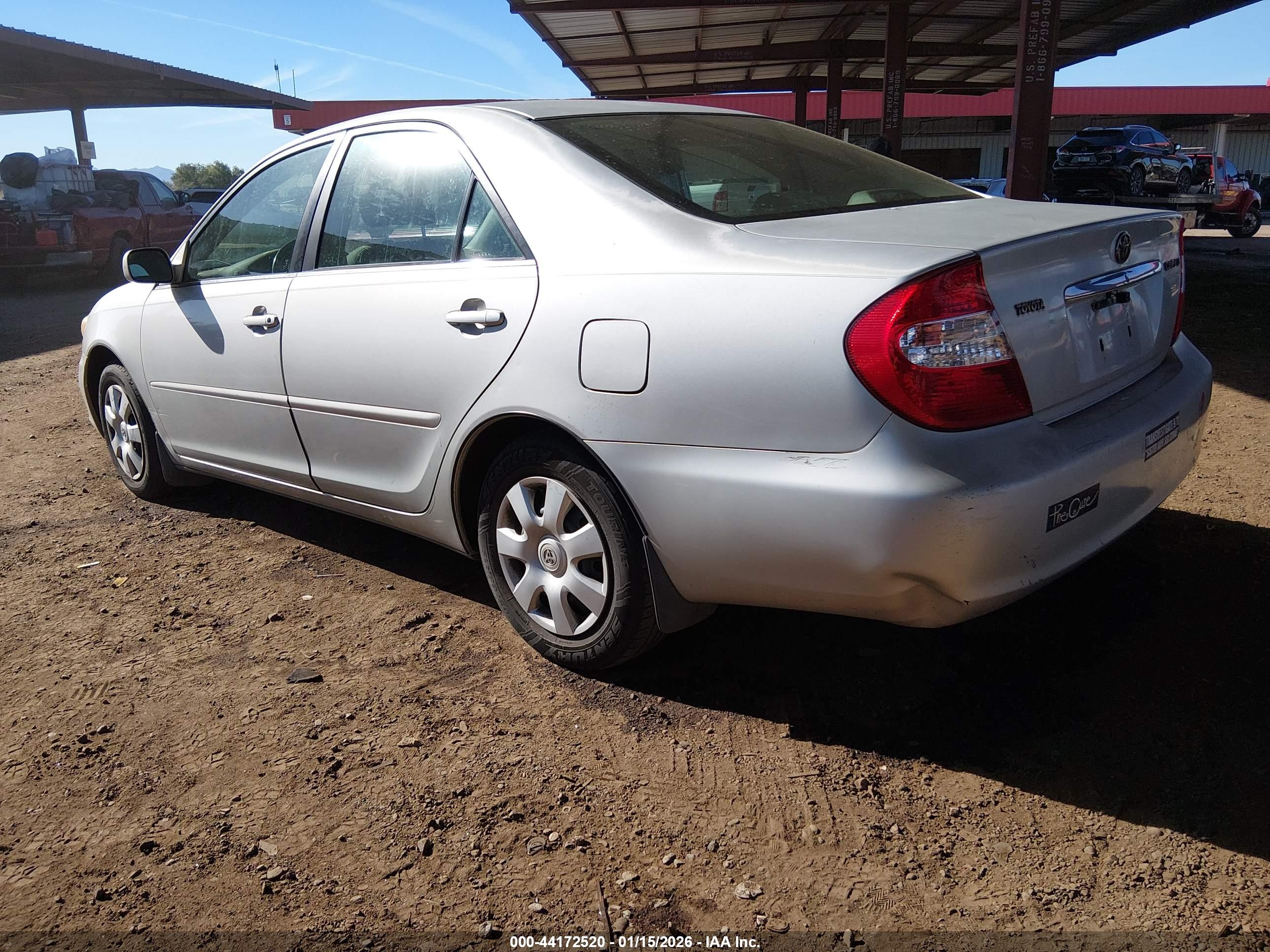 TOYOTA CAMRY image 3