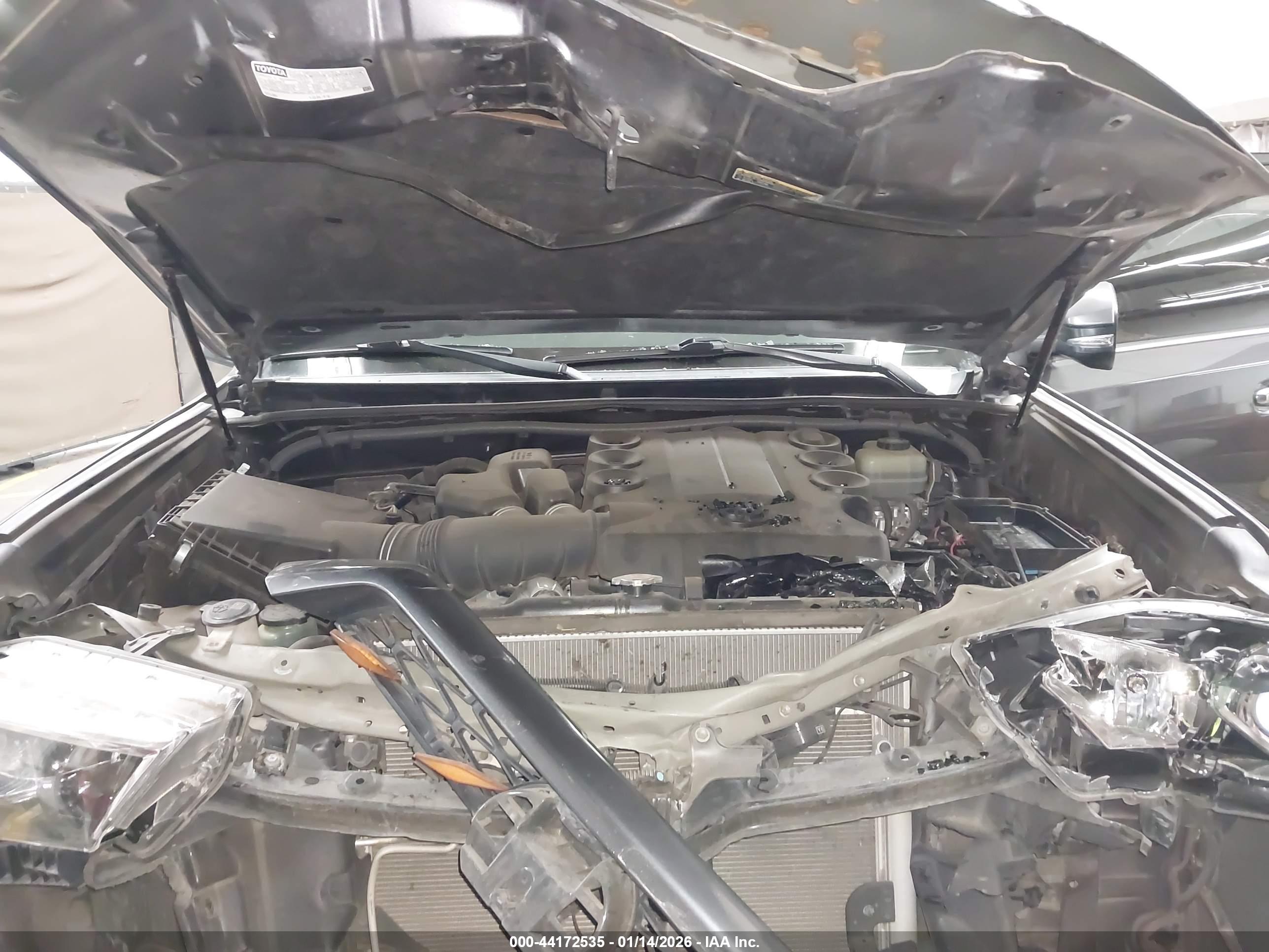 TOYOTA 4RUNNER image 10