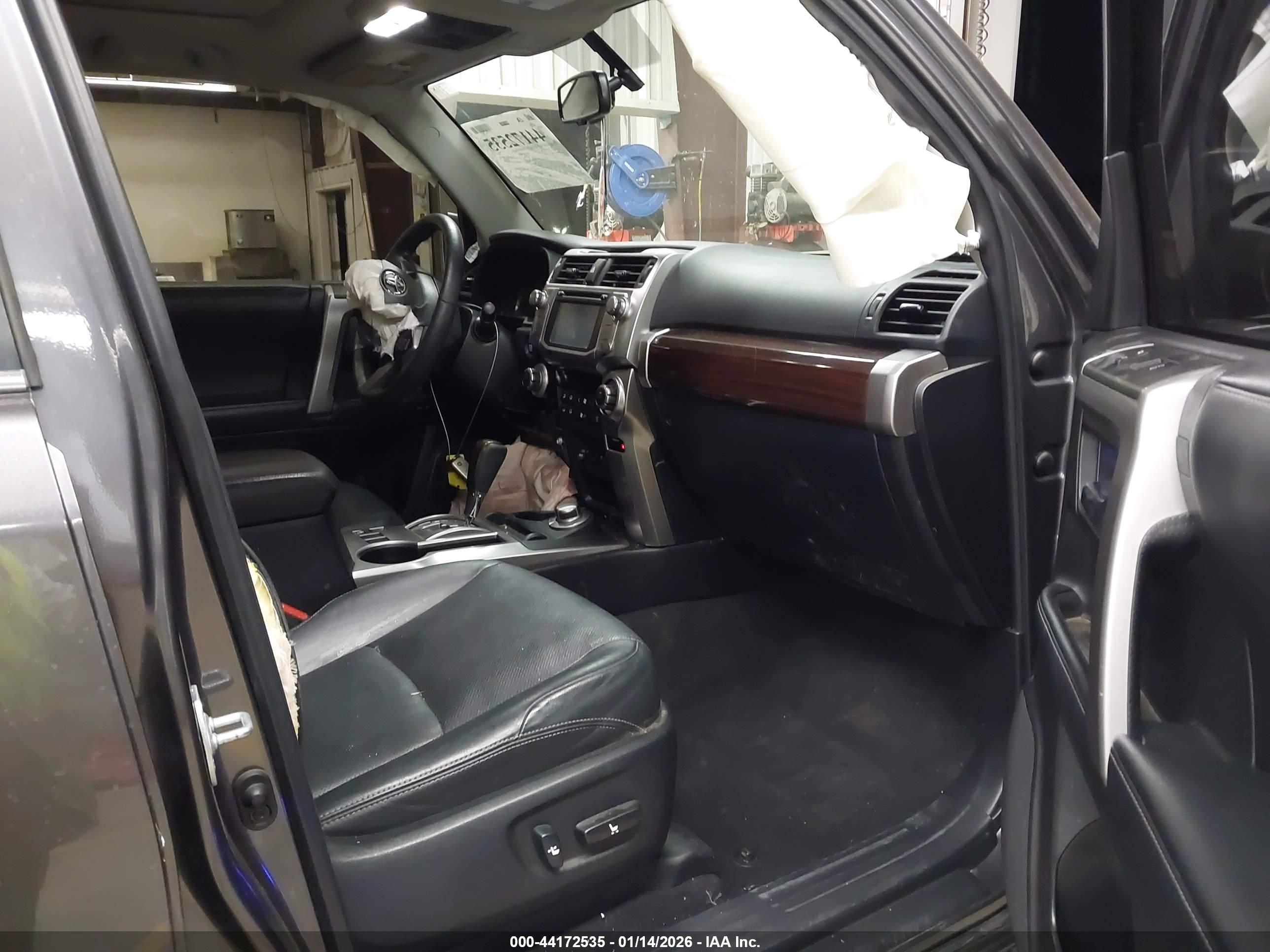 TOYOTA 4RUNNER image 5
