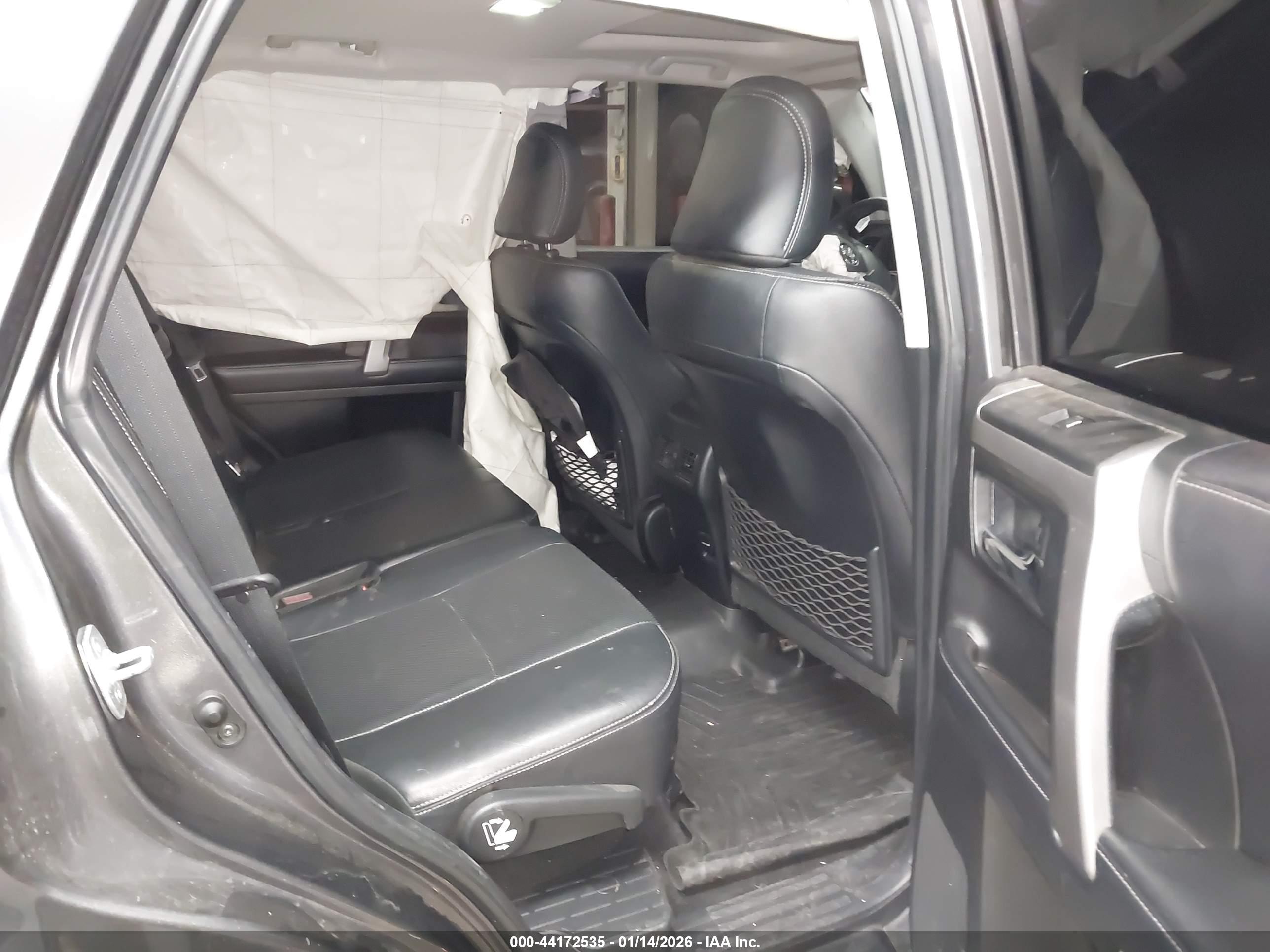 TOYOTA 4RUNNER image 8
