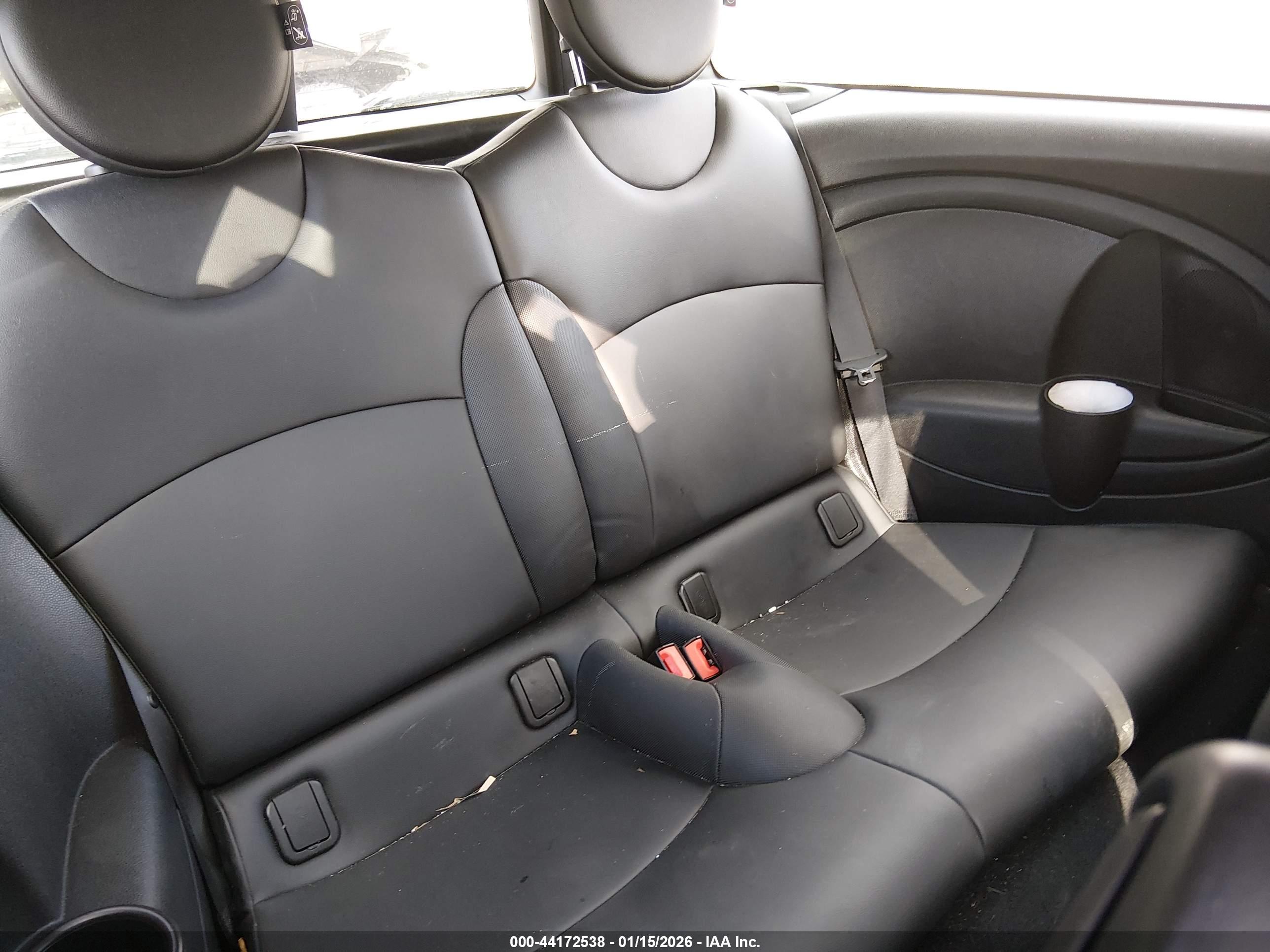 MINI CLUBMAN image 8