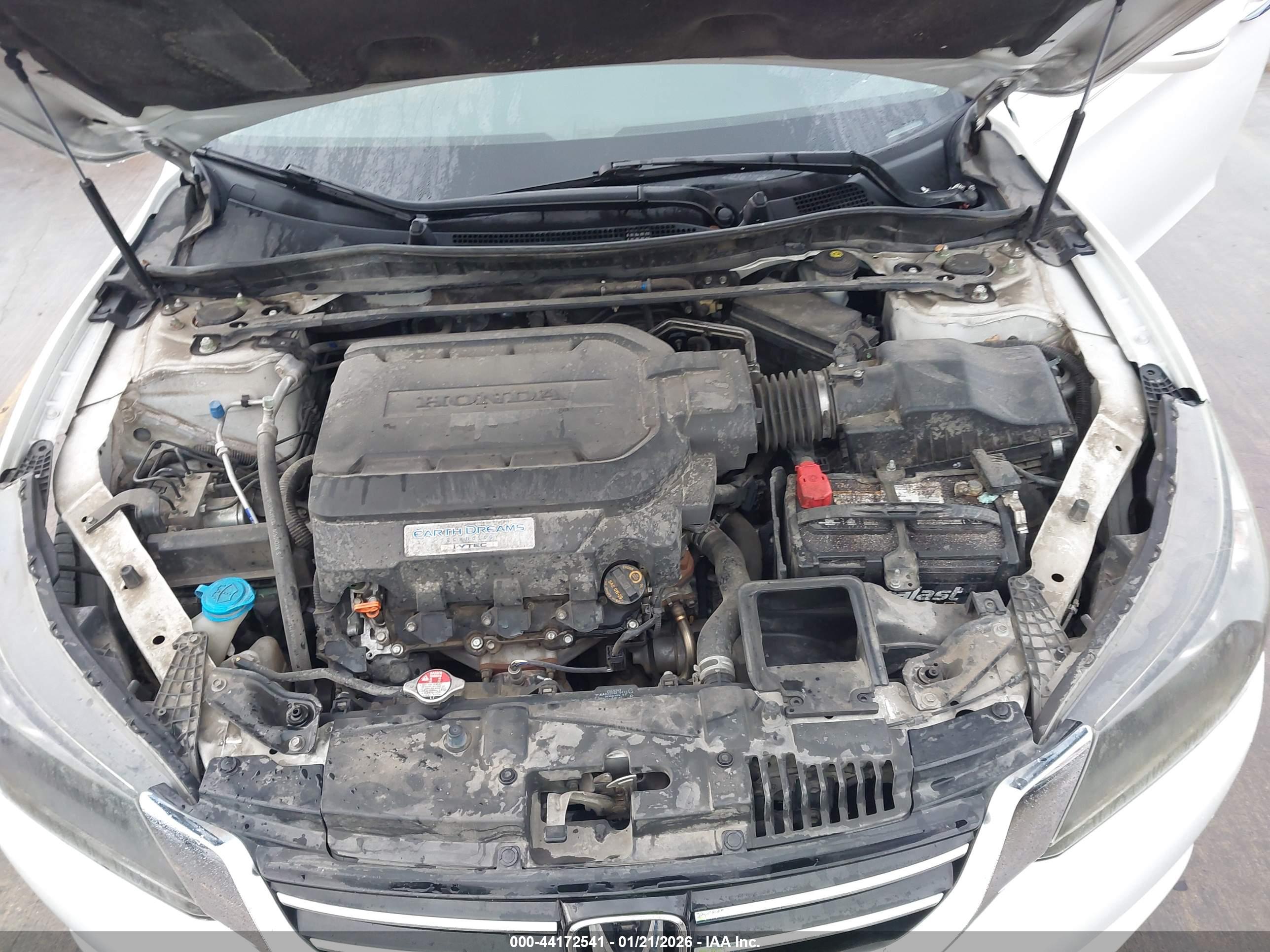 HONDA ACCORD image 10